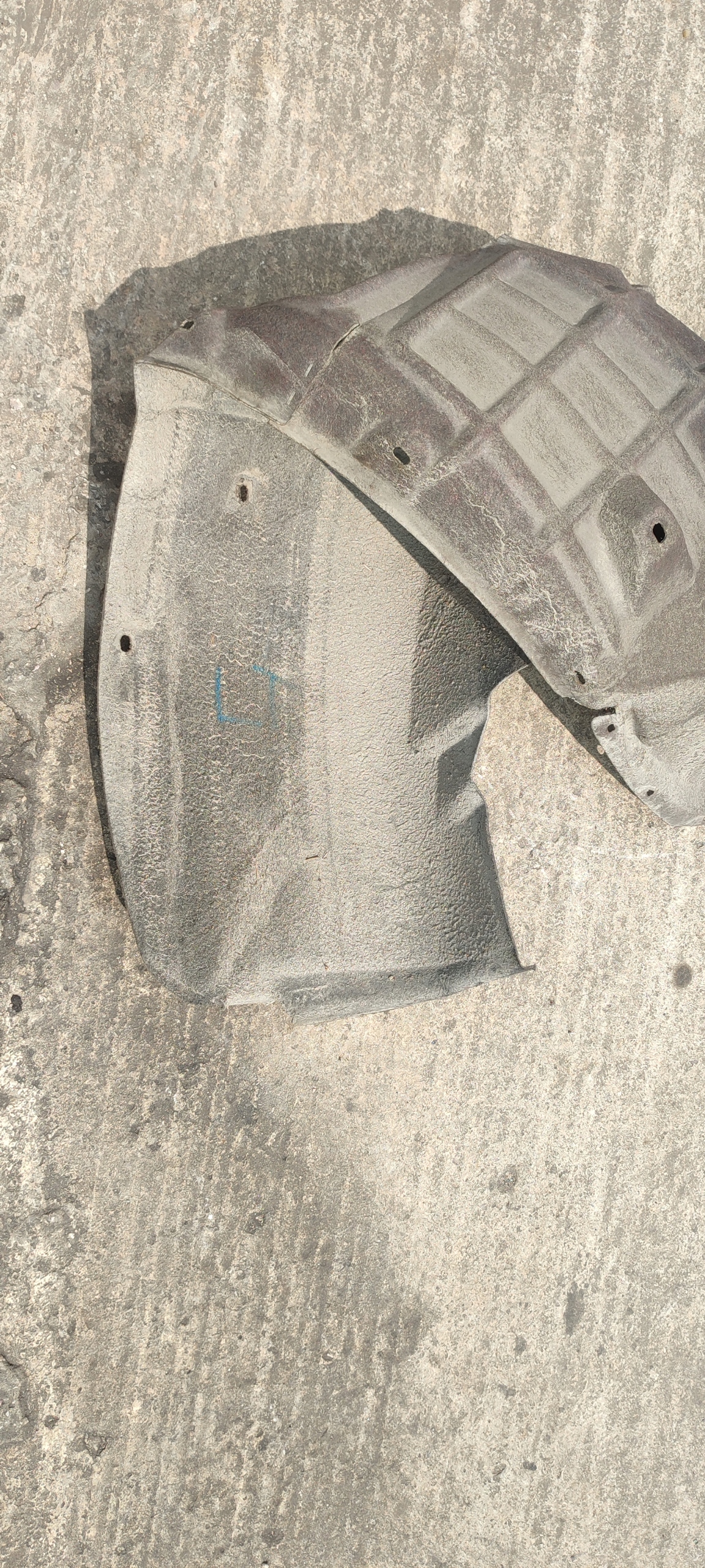 mudguard right rear part AUDI A5 8T COUPE 8T0810171C