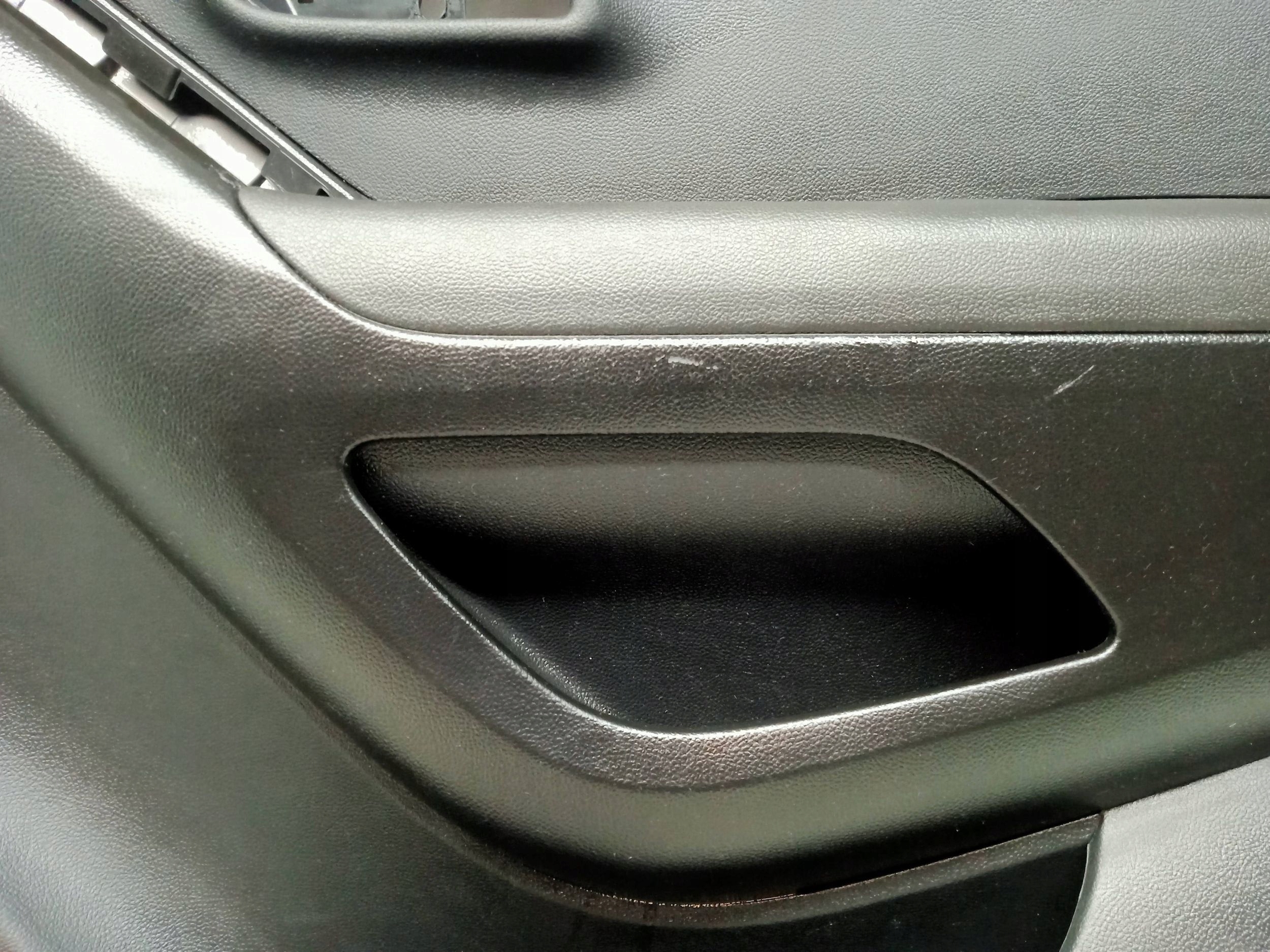 CHEVROLET TRAX upholstery side door right front 2013R