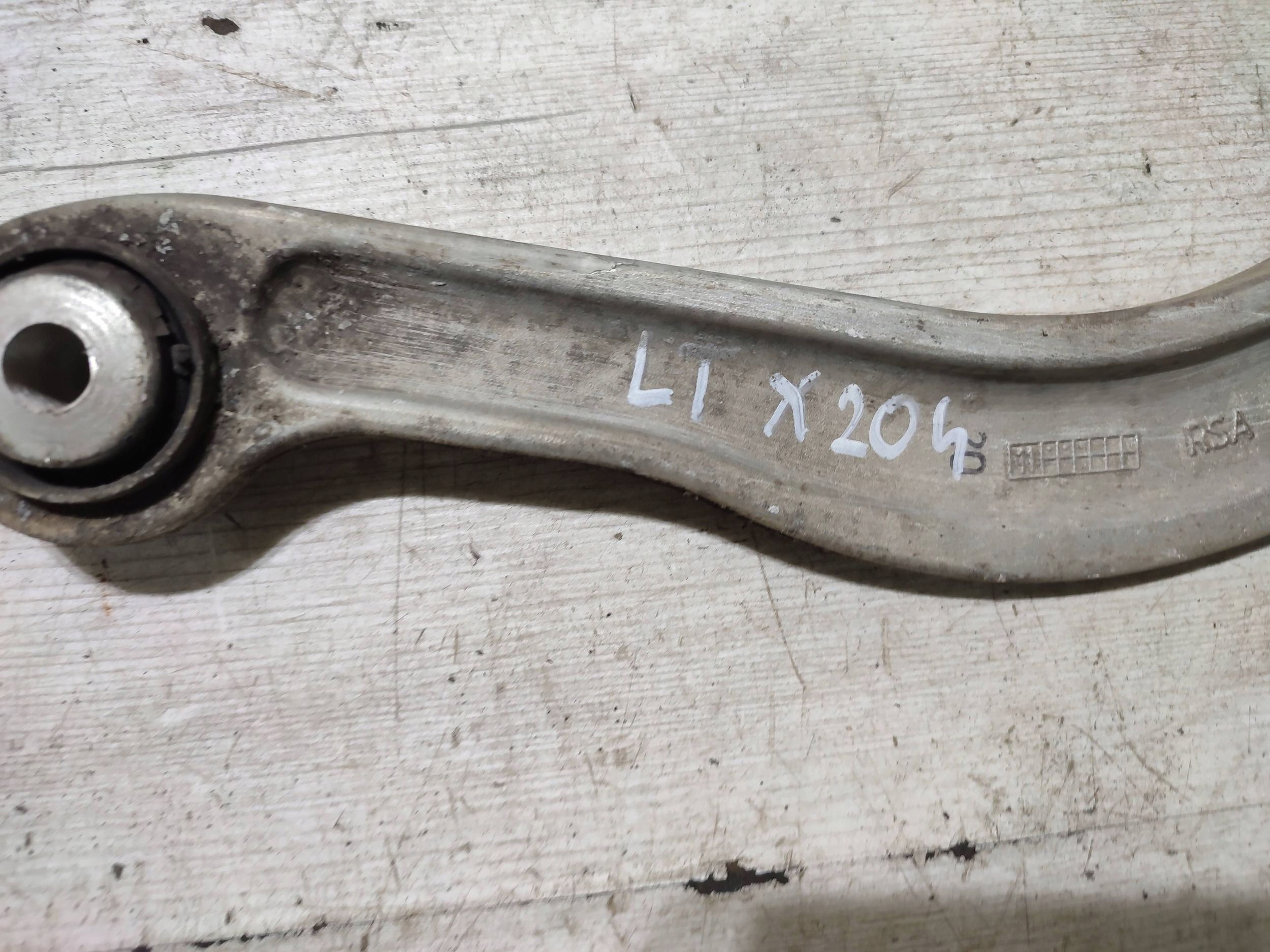 Mercedes-Benz GLK (X204) 2013 rear part side left upper arm rear