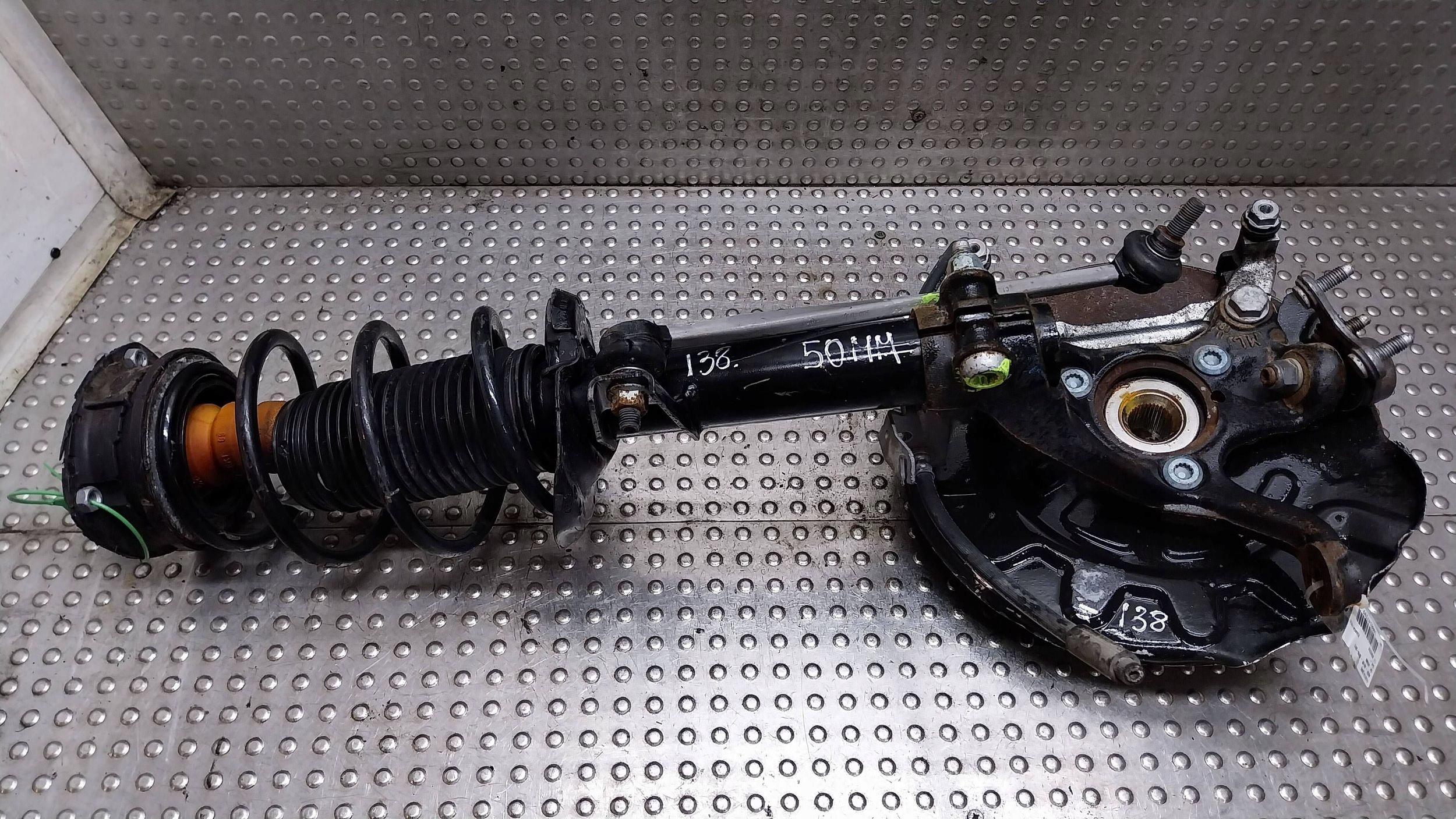 swing shock absorber left front 5Q0413023EB GOLF VII A3 8V LIFT 1.4 TSI