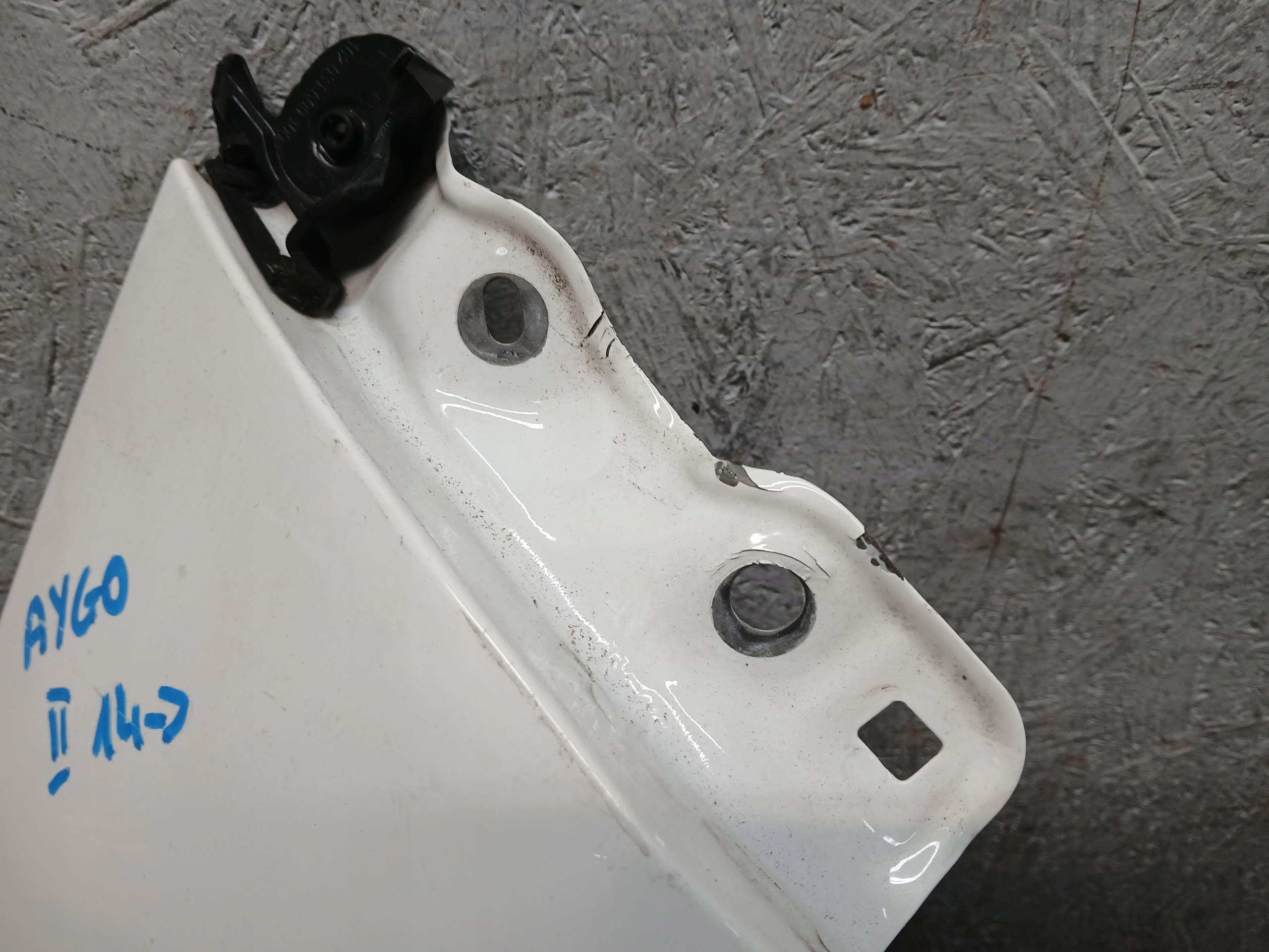 fender front right TOYOTA AYGO II 2 14