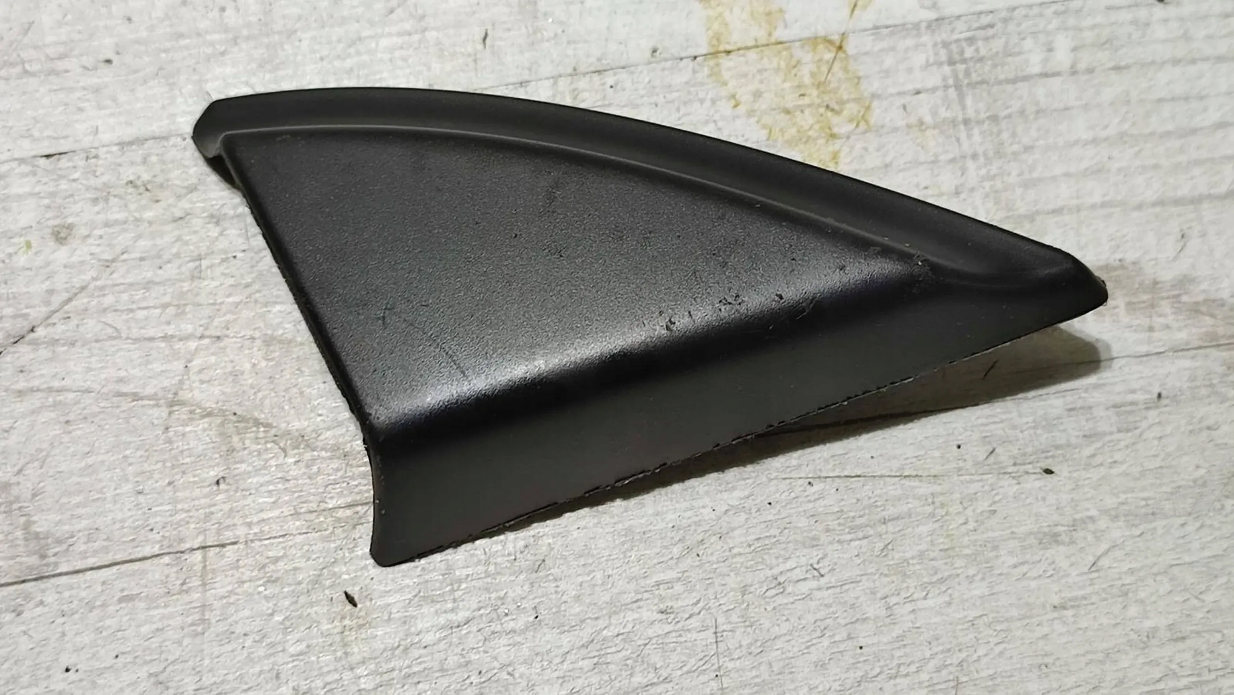 Volvo V40 II 2018r front side right cover mirrors