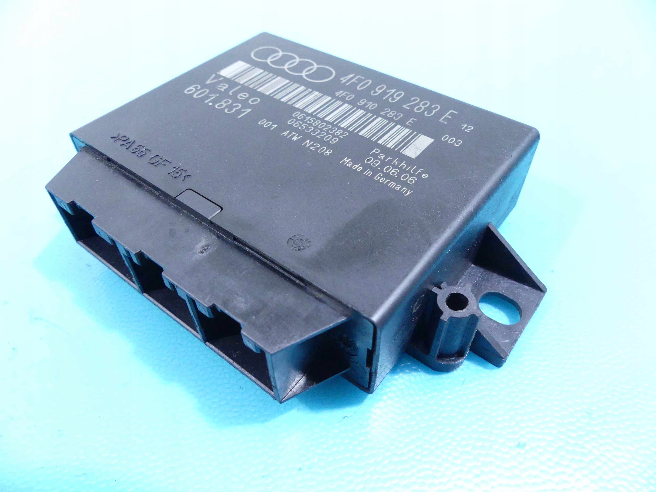 УПРАВЛЕНИЯ МОДУЛЬ ПАРКОВКИ ПАРКТРОНИК AUDI Q7 Il