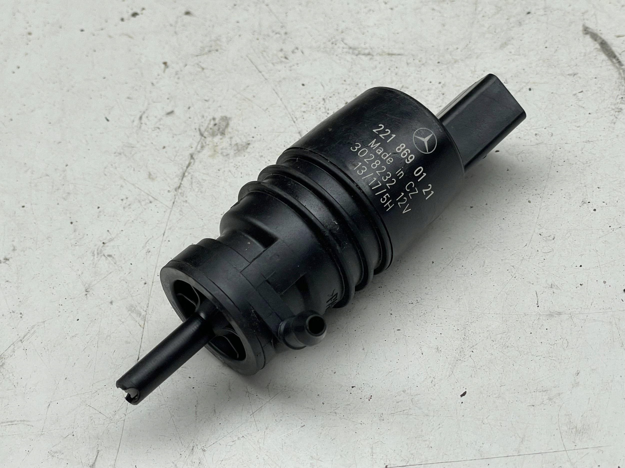 Pumpe Panzer Spritzdüse Mercedes-Benz E W212 2118690121
