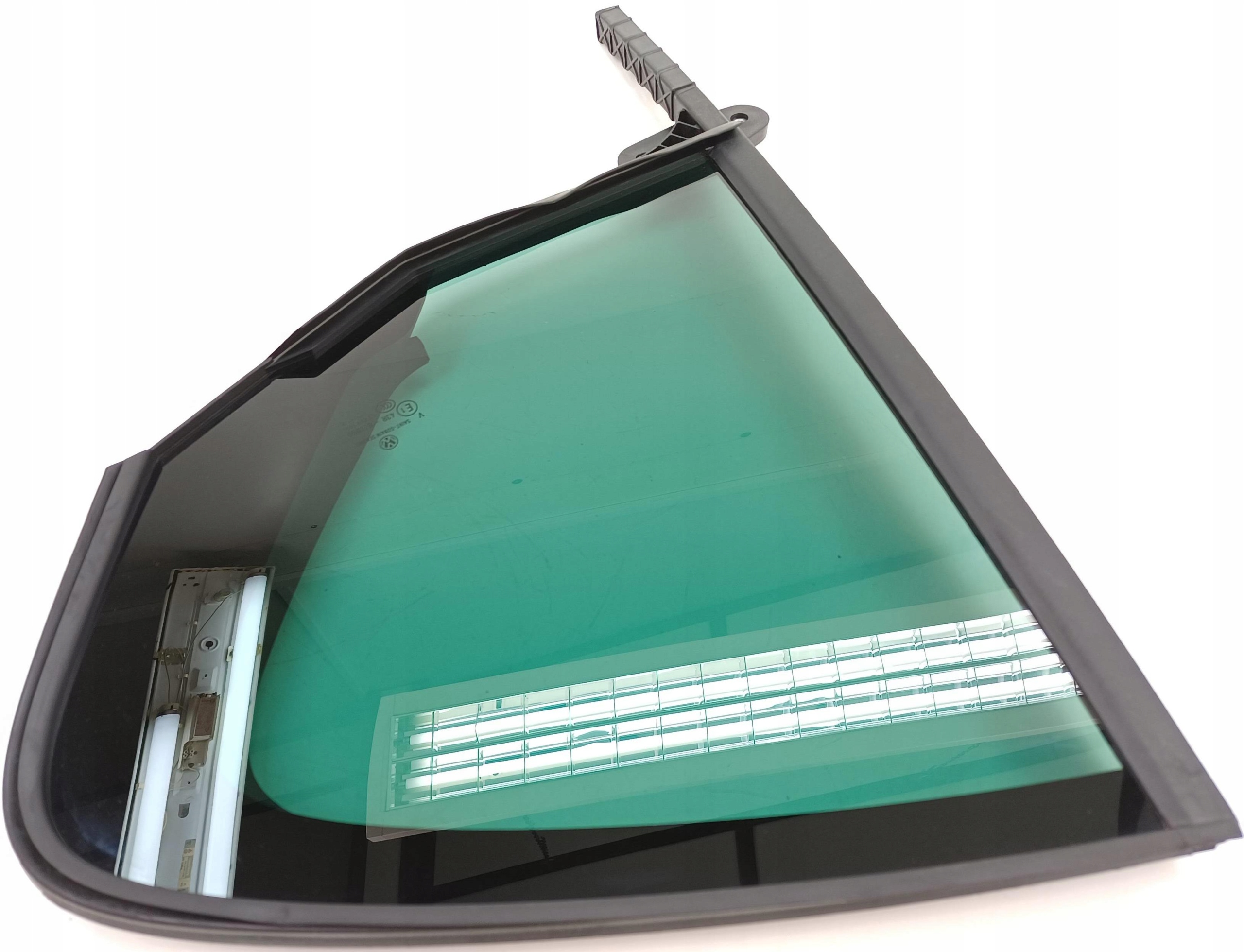 3G5845213BP - Новий ORG скло двері лівий задній VW Passat B8 седан