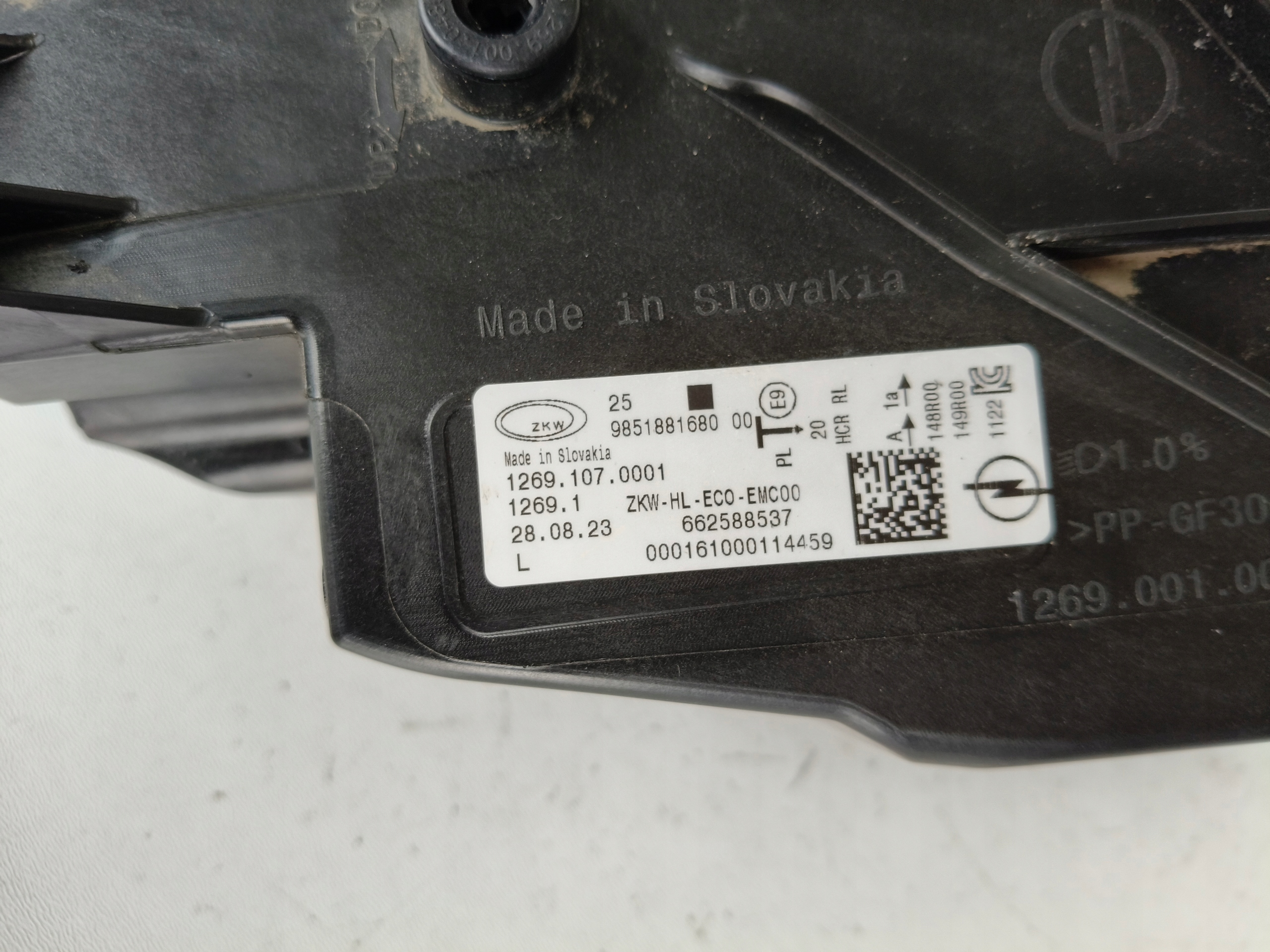 light left REFLEKTOR OPEL ASTRA VI L 22- FULL LED