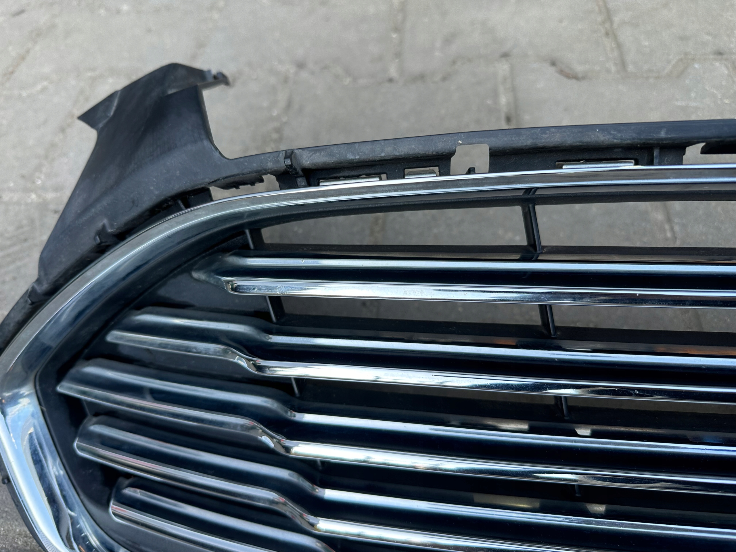 Ford Mondeo V MK5 Kühlergrill FRONTGRILL Kühlergitter DS738150J - Thumbnail 11