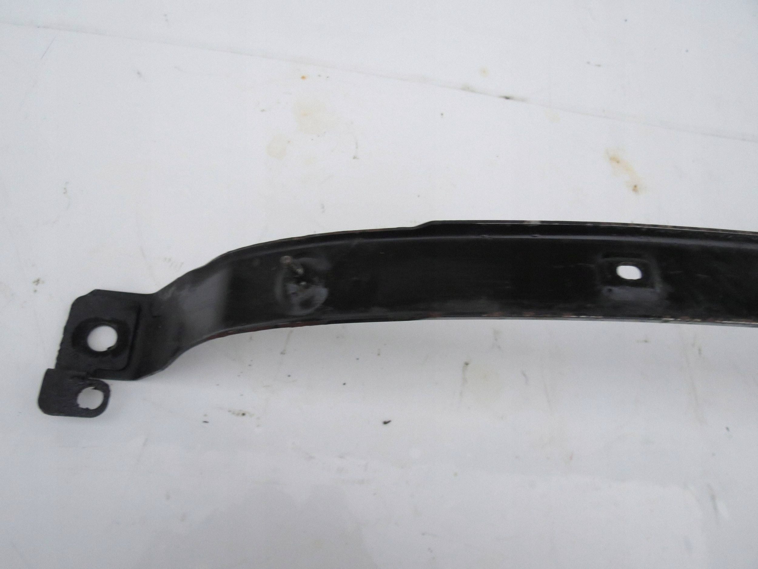 Support plaque Poignée Console Réservoir Carburant VOLVO V60 31380338