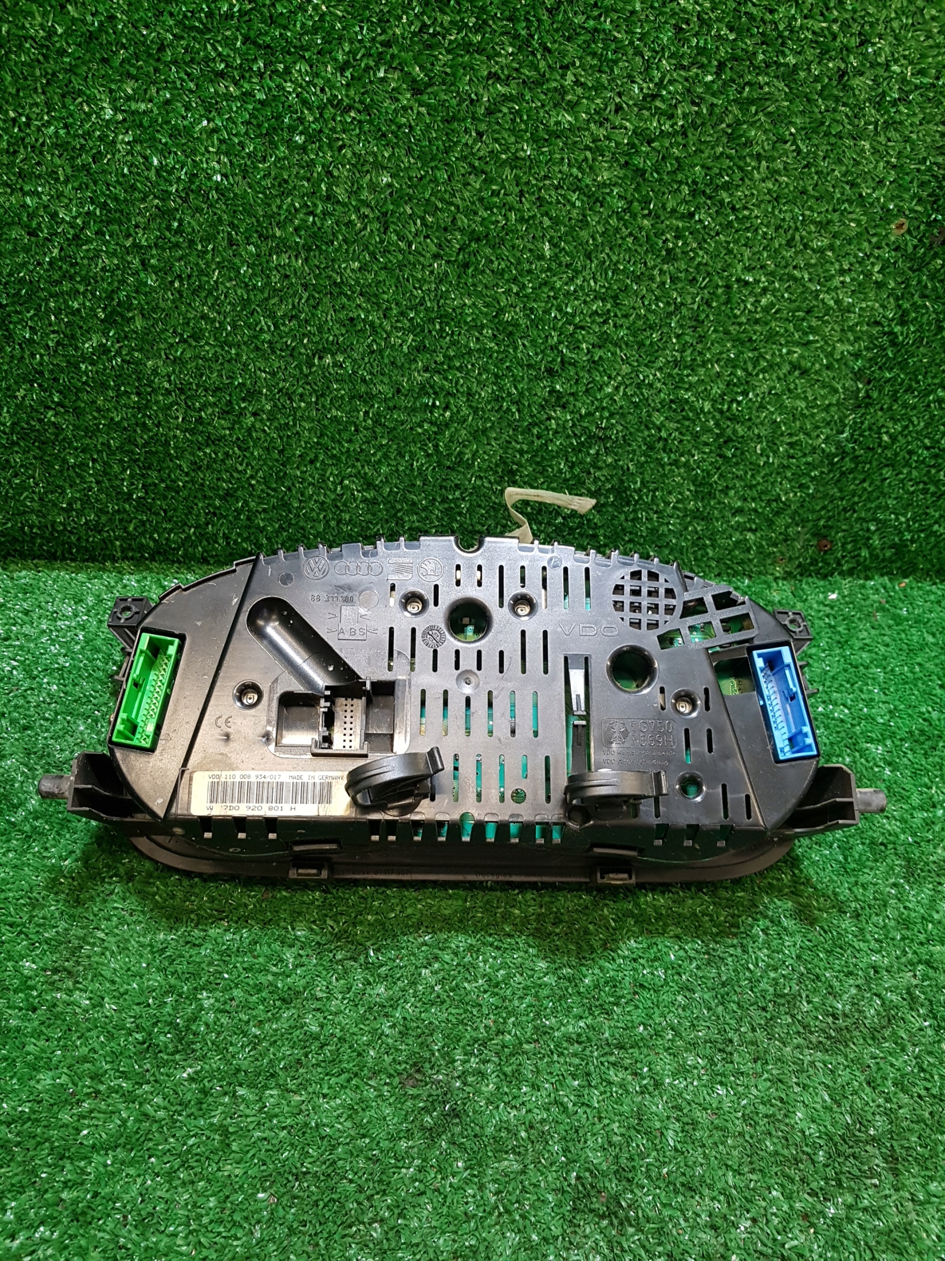 dials dials VOLKSWAGEN T4 2.4 D 7D0920801H