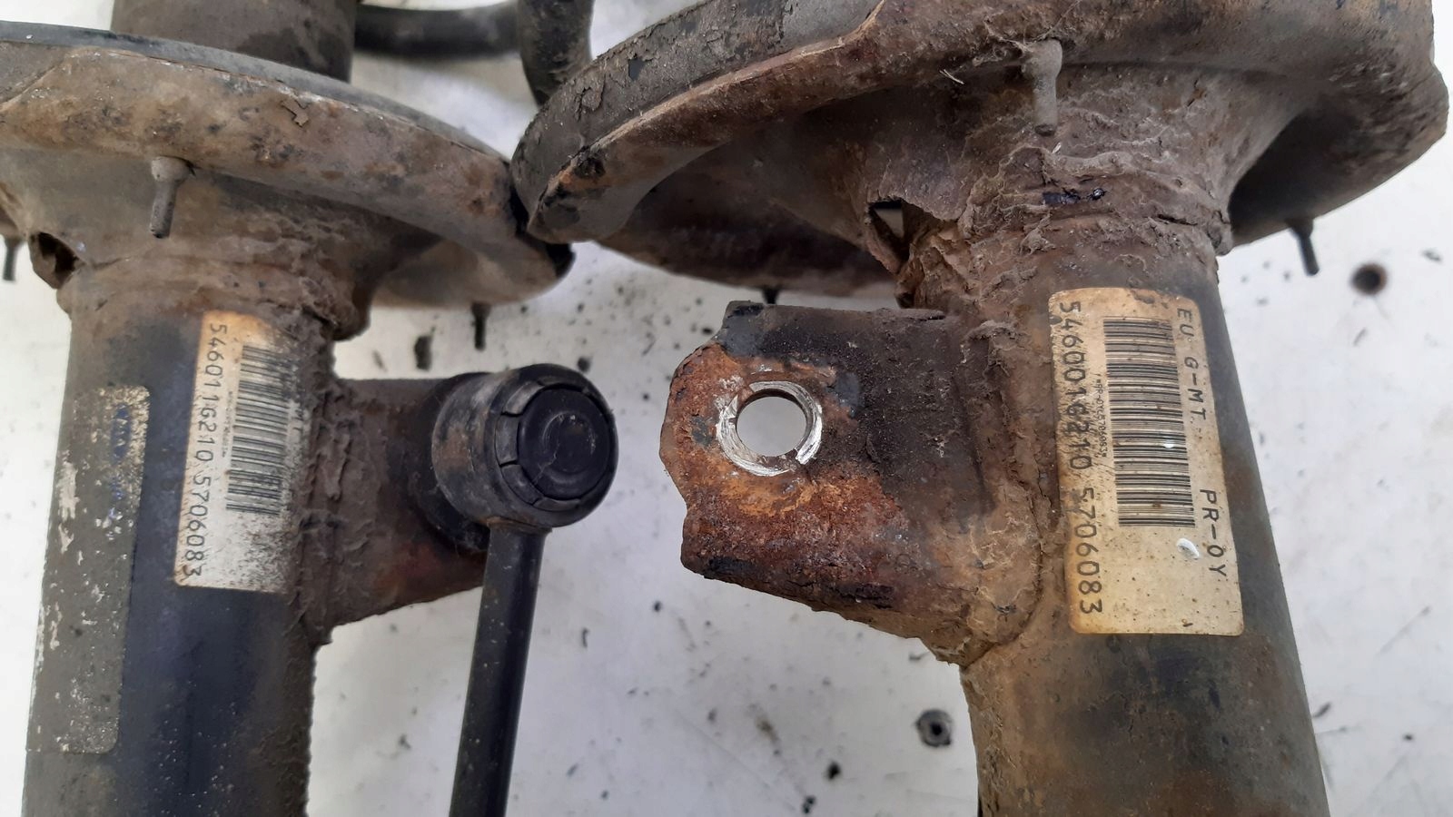 shock absorber spring front Kia Rio II 1,4