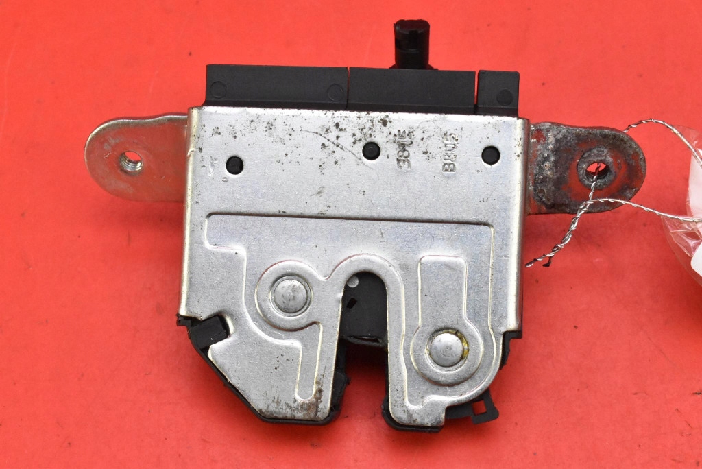 lock bonnet rear part boot 39021416 OPEL ASTRA 5 V K 5D HB 15-20