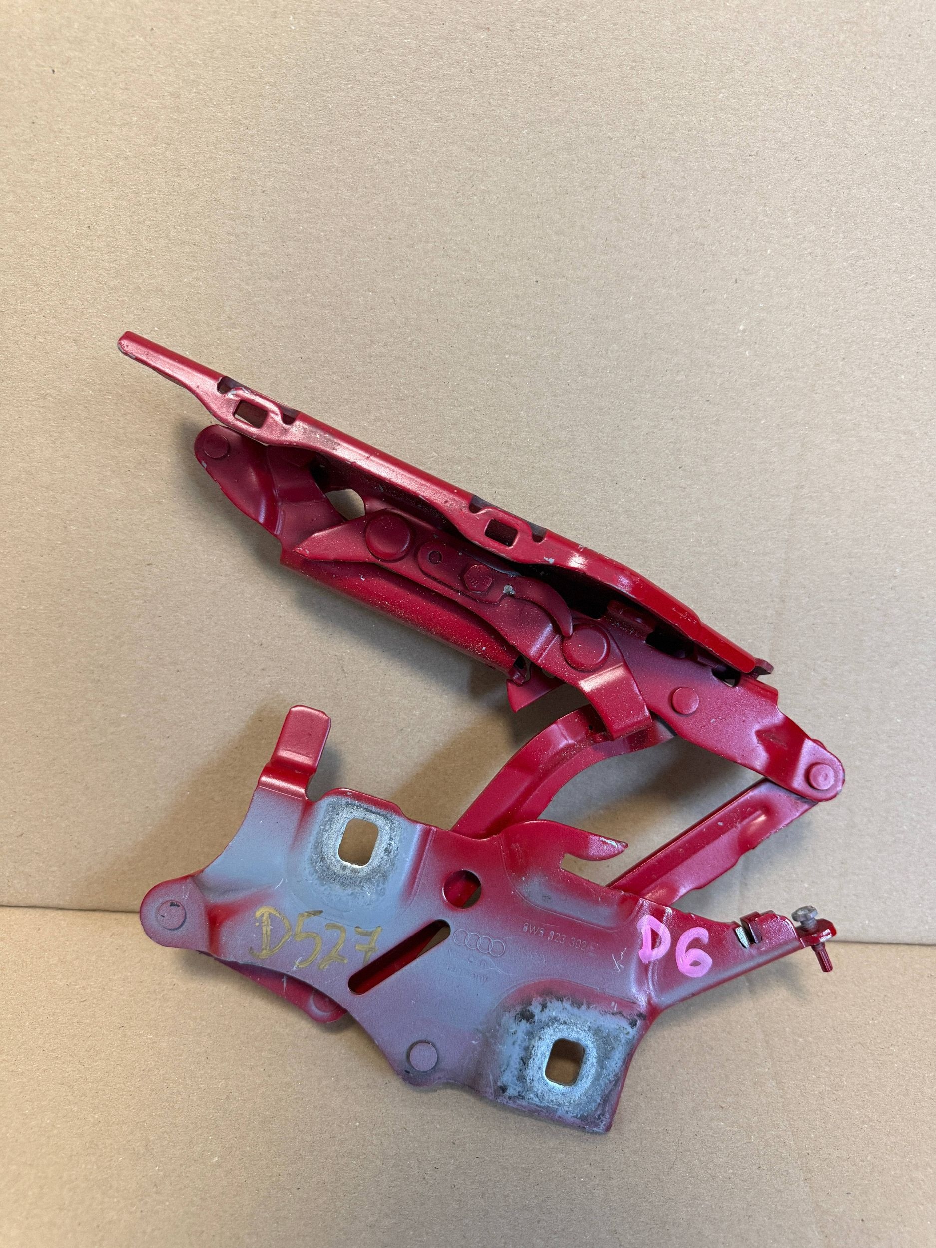 AUDI A5 II hinge bonnets right front 8W6823302E