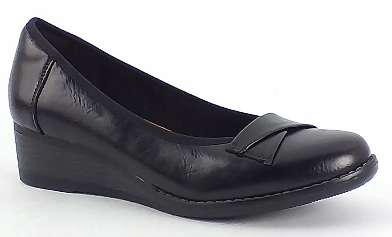 Vinceza 26-18136 Mokasyny Skórzane Na Koturnie Wsuwane Półbuty Czarne 39