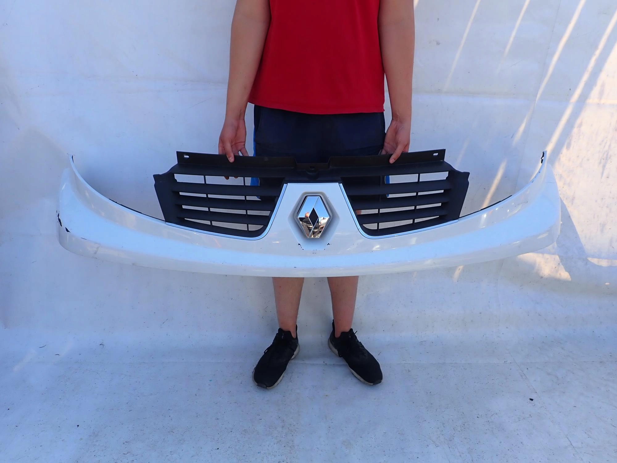 RENAULT TRAFIC II 2 LIFT 06-14 grill grille
