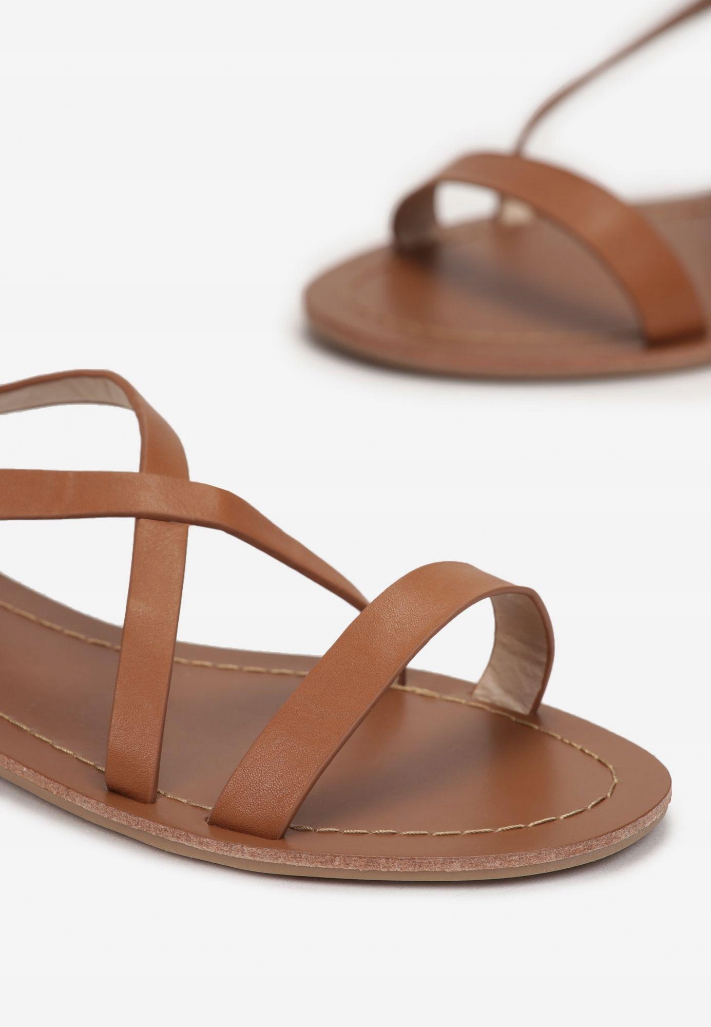 

Born2Be Brązowe Sandały damskie 38 Casual