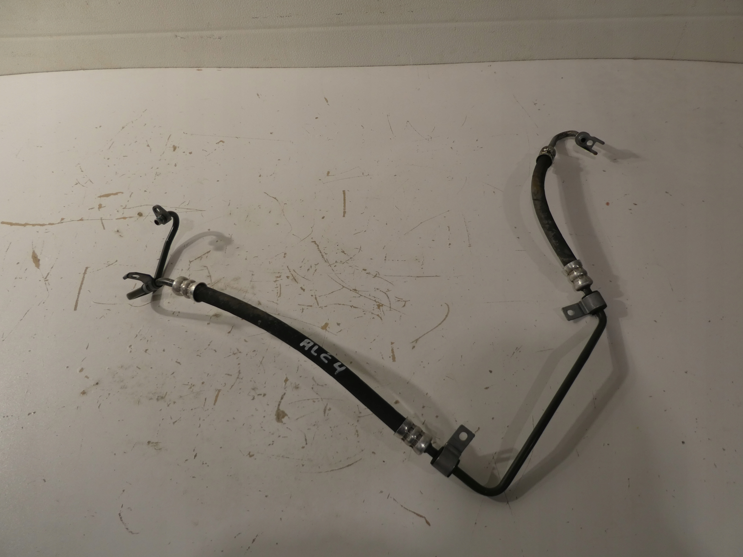 SCHLAUCH DER LENKUNG RENAULT TRAFIC III 497209687R
