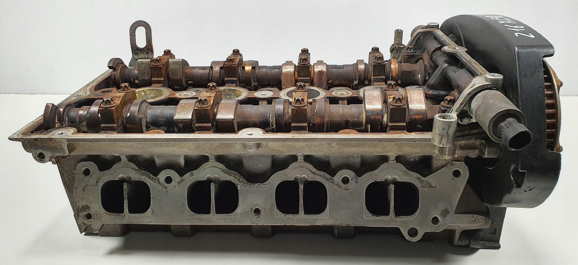 GŁOWICA SILNIKA WAŁKI OPEL ASTRA H III 1.6 16V