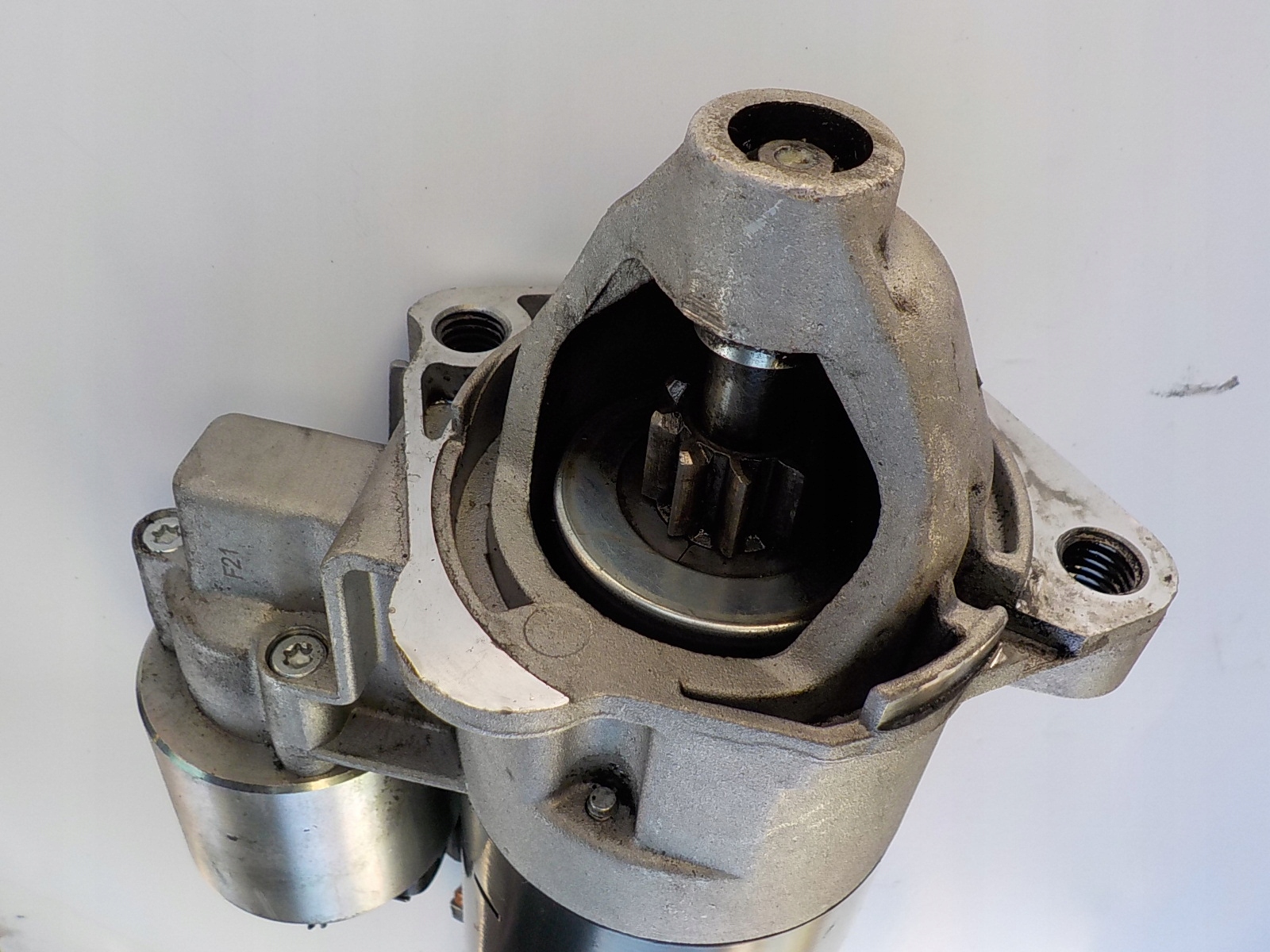 VOLKSWAGEN PASSAT B5 1.9 TDI subframe WIDLOWY starter 111694