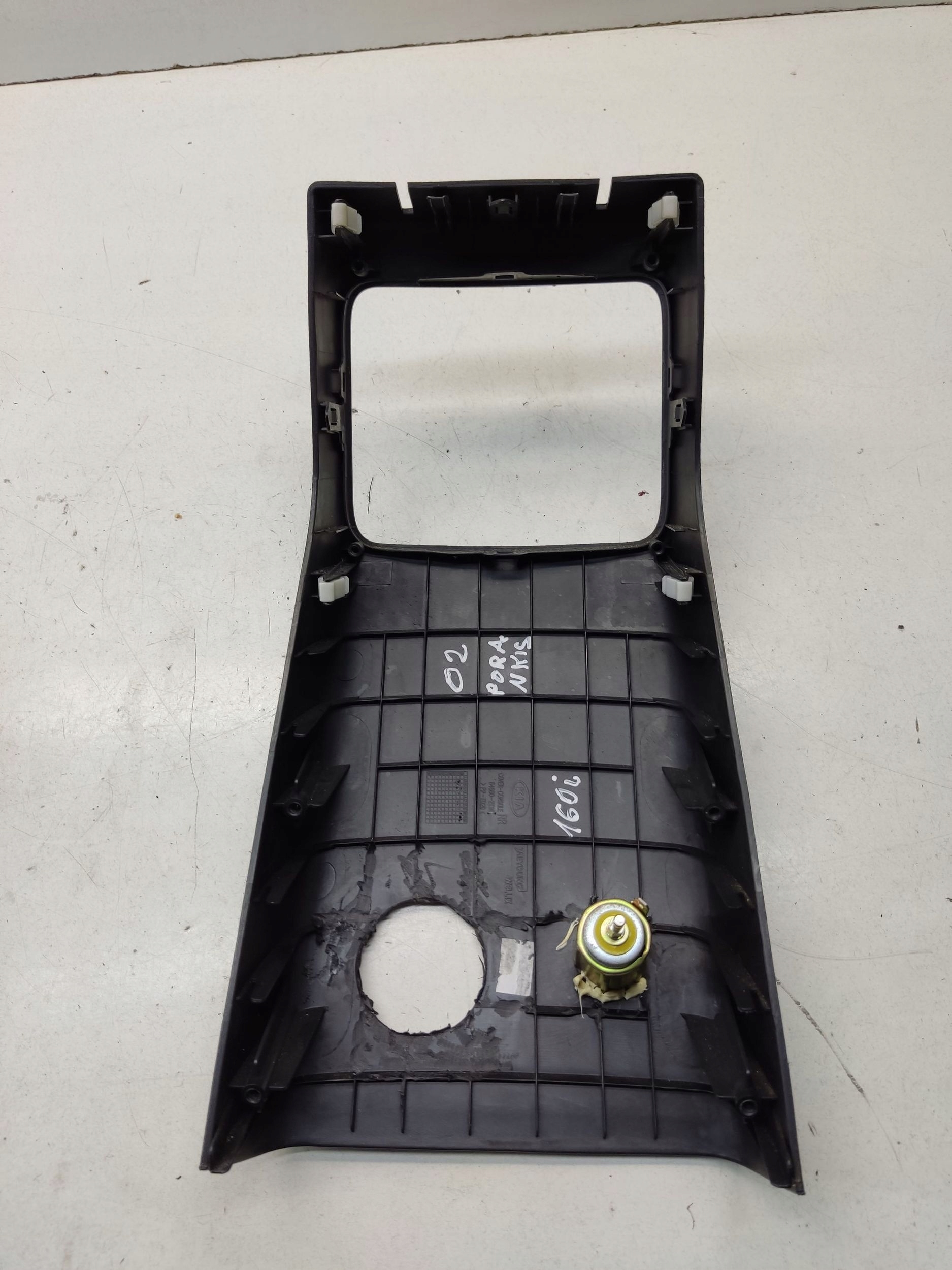 kia OPTIMA 2013 элемент консоли 846802T101