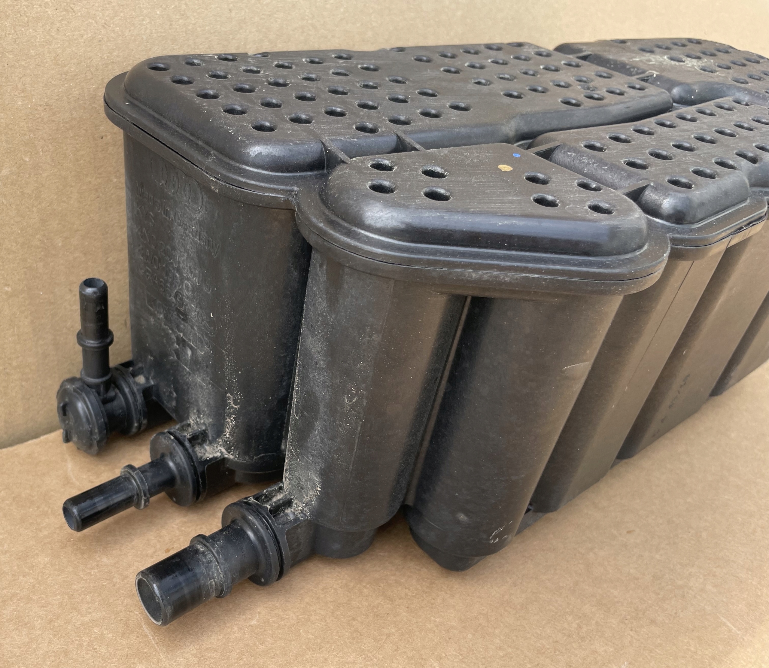 carbon filter 4N0201801J VW SKODA AUDI