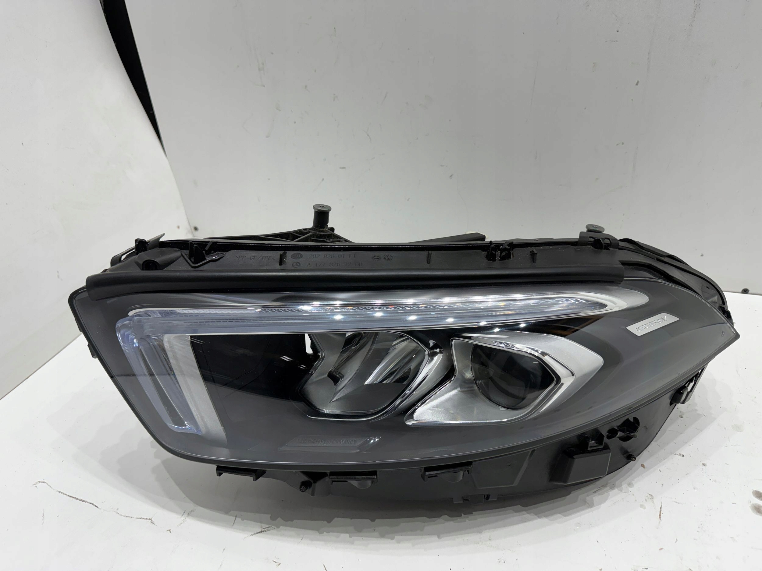 Frontscheinwerfer Mercedes-Benz A-Klasse W177 A1779063705 LED Links Headlight - Thumbnail 1