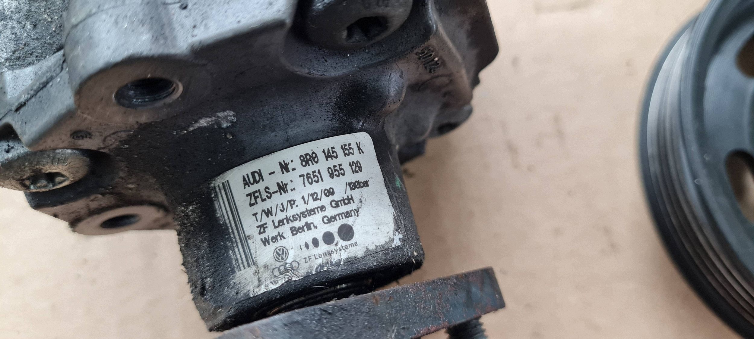Q5 8R servo pump pulley 2.0 TDI 8R0145155K