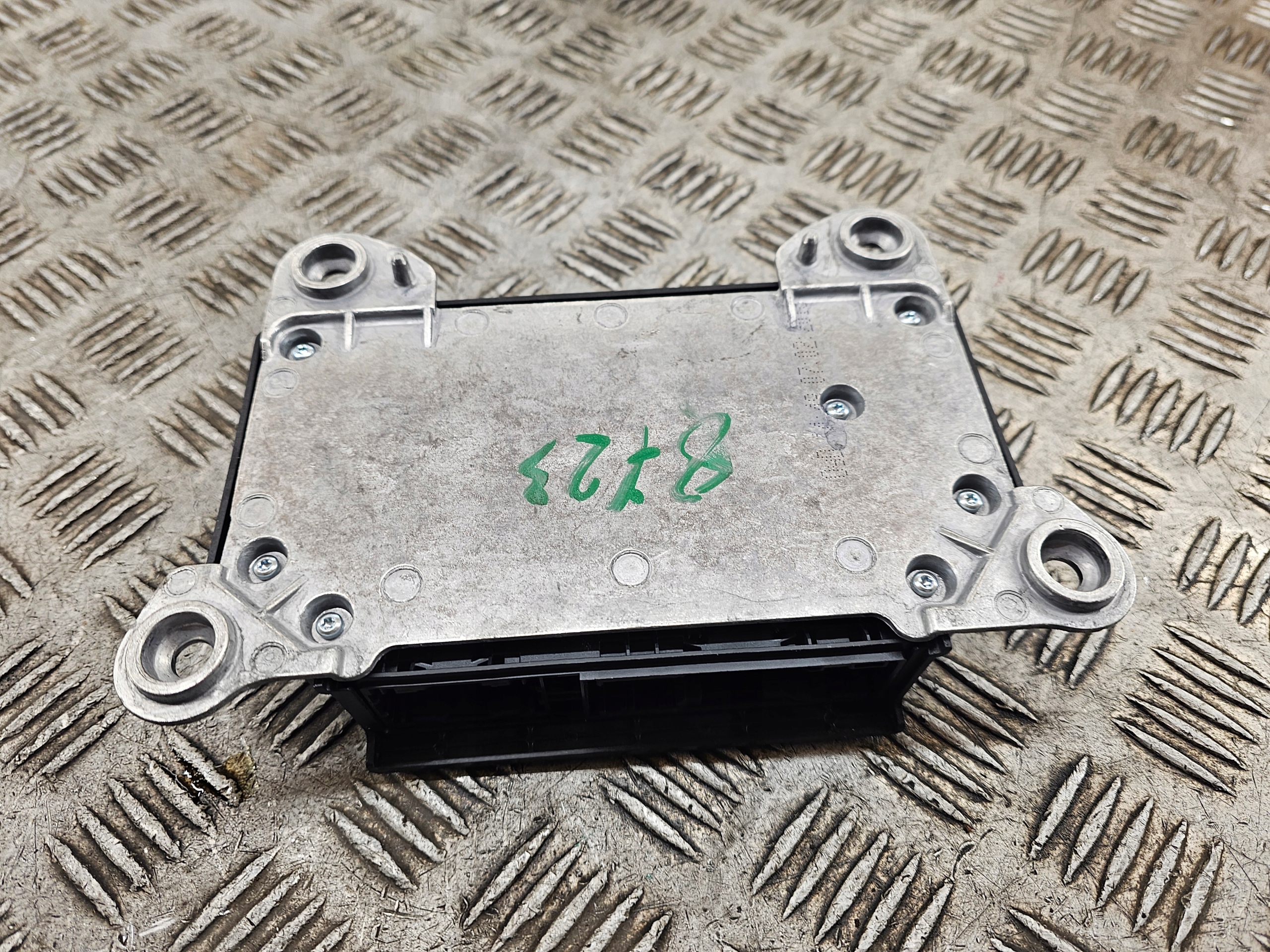 VOLVO V90 II S90 SENSOR airbag AIRBAG 32221372