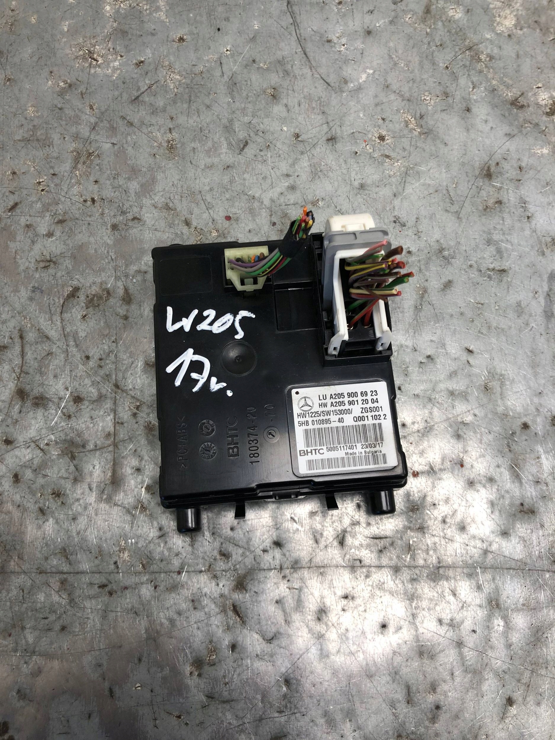module control unit of the air conditioning MERCEDES W205 A2059006923