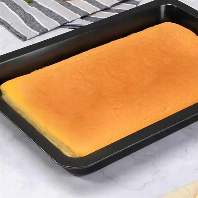 FORMA BLACHA DO PIECZENIA PROSTOKĄTNA 37 x 25 cm Materiał metal