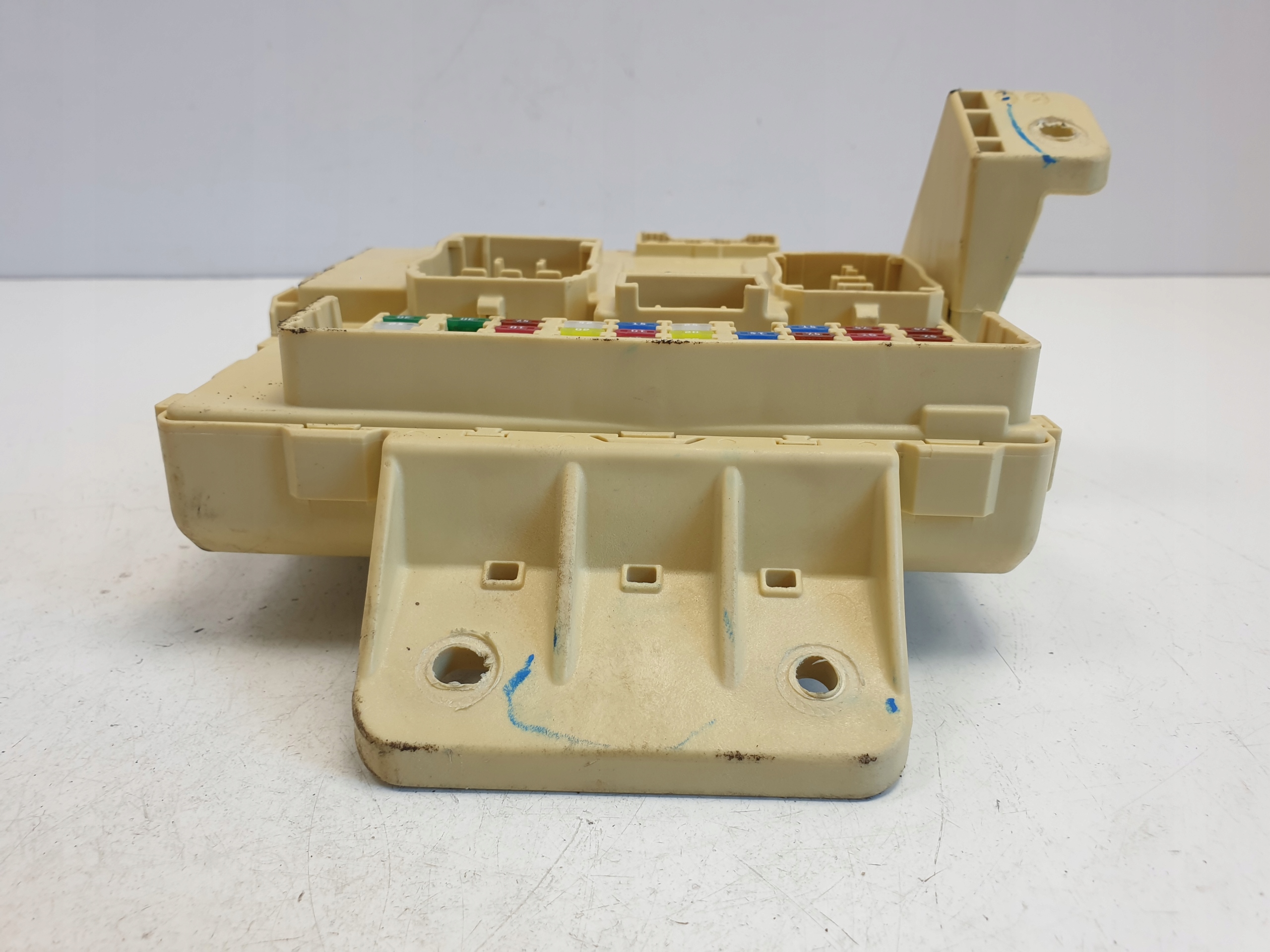 Santa Fe IV 2.2 CRDI SKRZYNKA BEZPIECZNIKÓW BSI Numery katalogowe zamienników MODUŁ