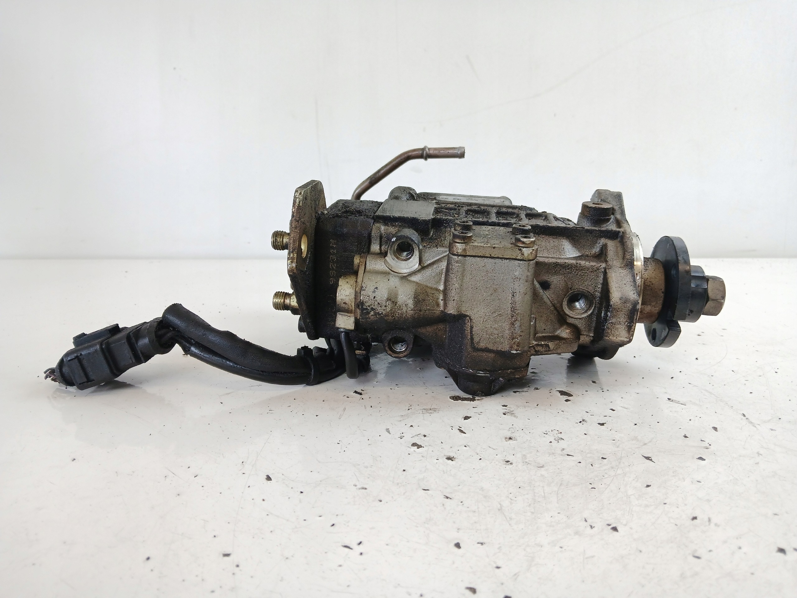 VW GOLF IV BORA 1.9 TDI Einspritzpumpe 038130107D