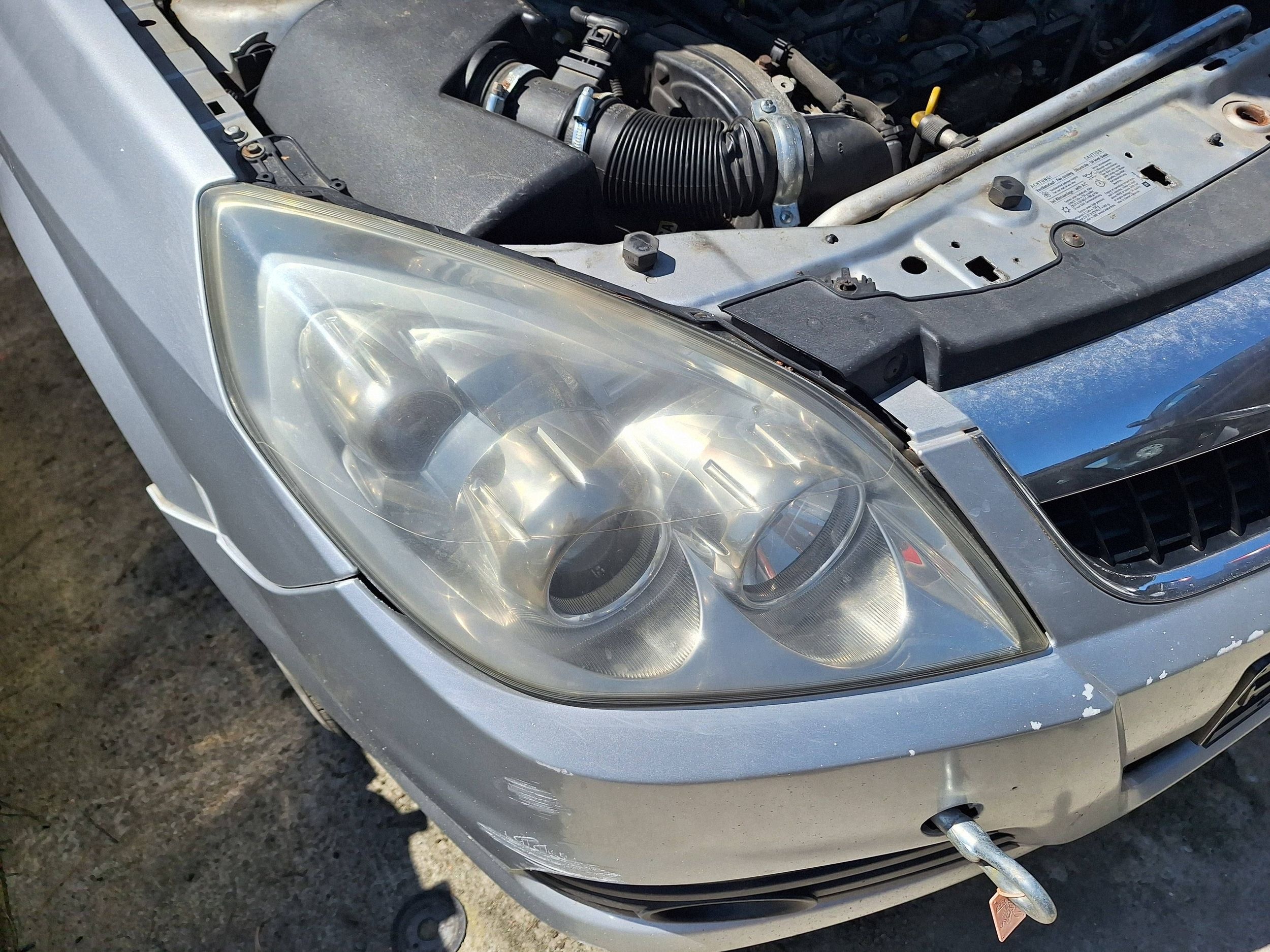 Opel Vectra C Signum 2005-2008 LIFT light front right REFLEKTOR lens