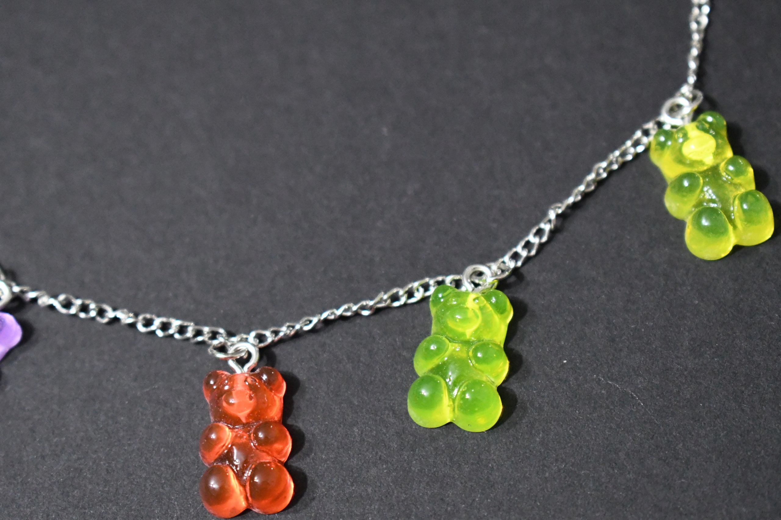 Naszyjnik miś HARIBO, żelki misie 7szt. GUMMY BEAR Okazja na co dzień