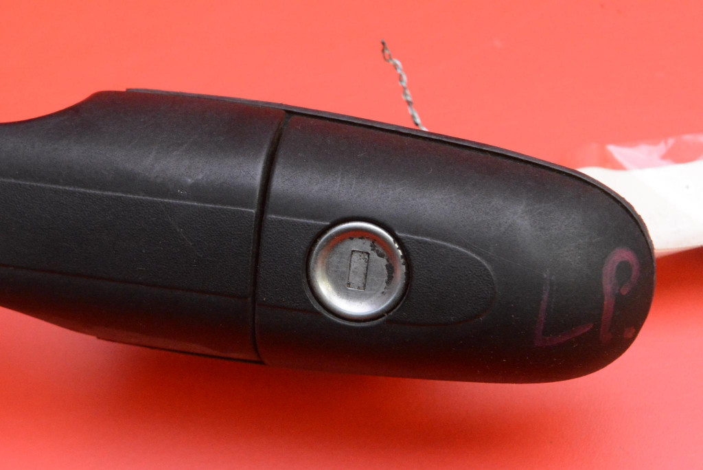 handle left front front black MERCEDES VANEO W414 01-05
