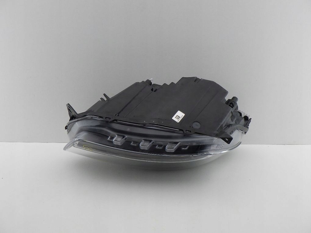 VOLVO XC40 XC 40 FULL LED MID 17- light right