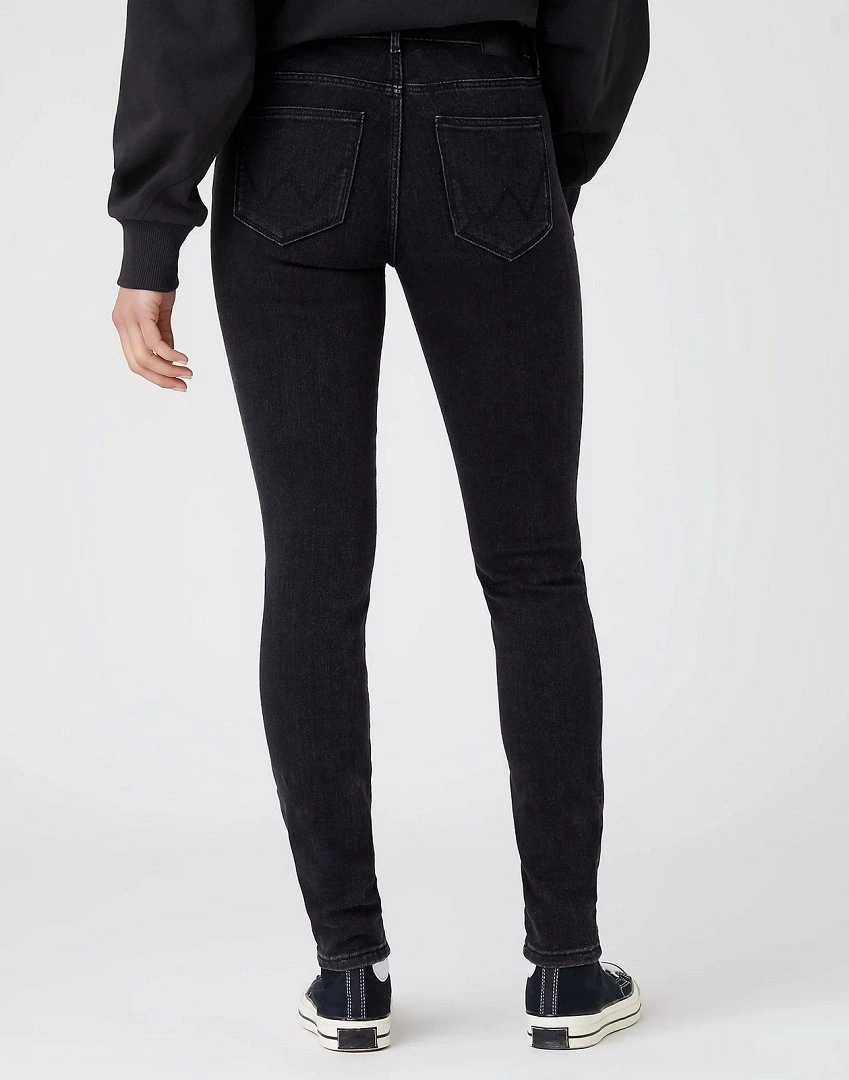 Dámské džínové úzké nohavice kalhoty Wrangler Skinny Static Night W28KZJ35J 25/30