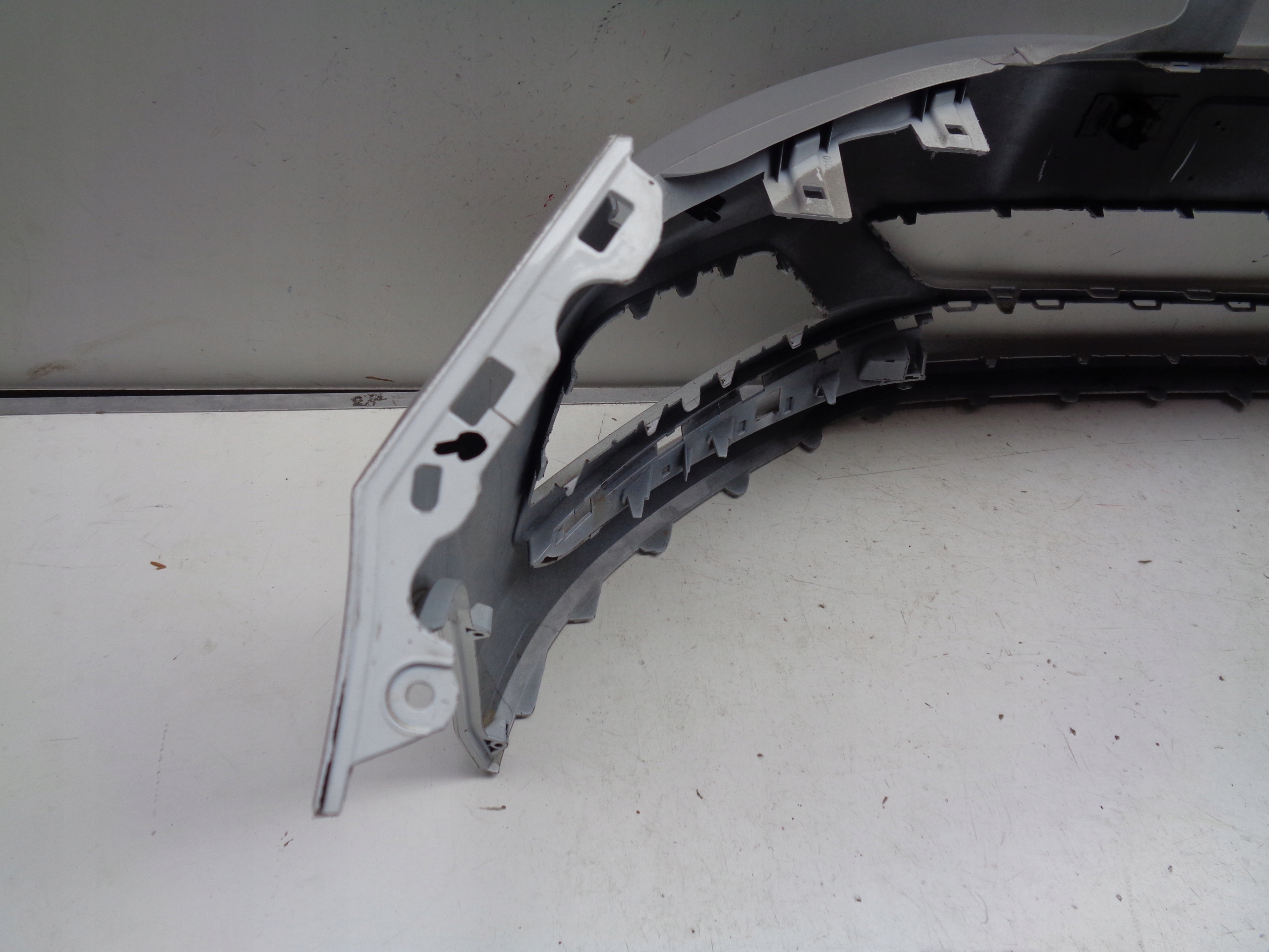 Frontstoßstange VW POLO 2G 2G0 17- NR 34419