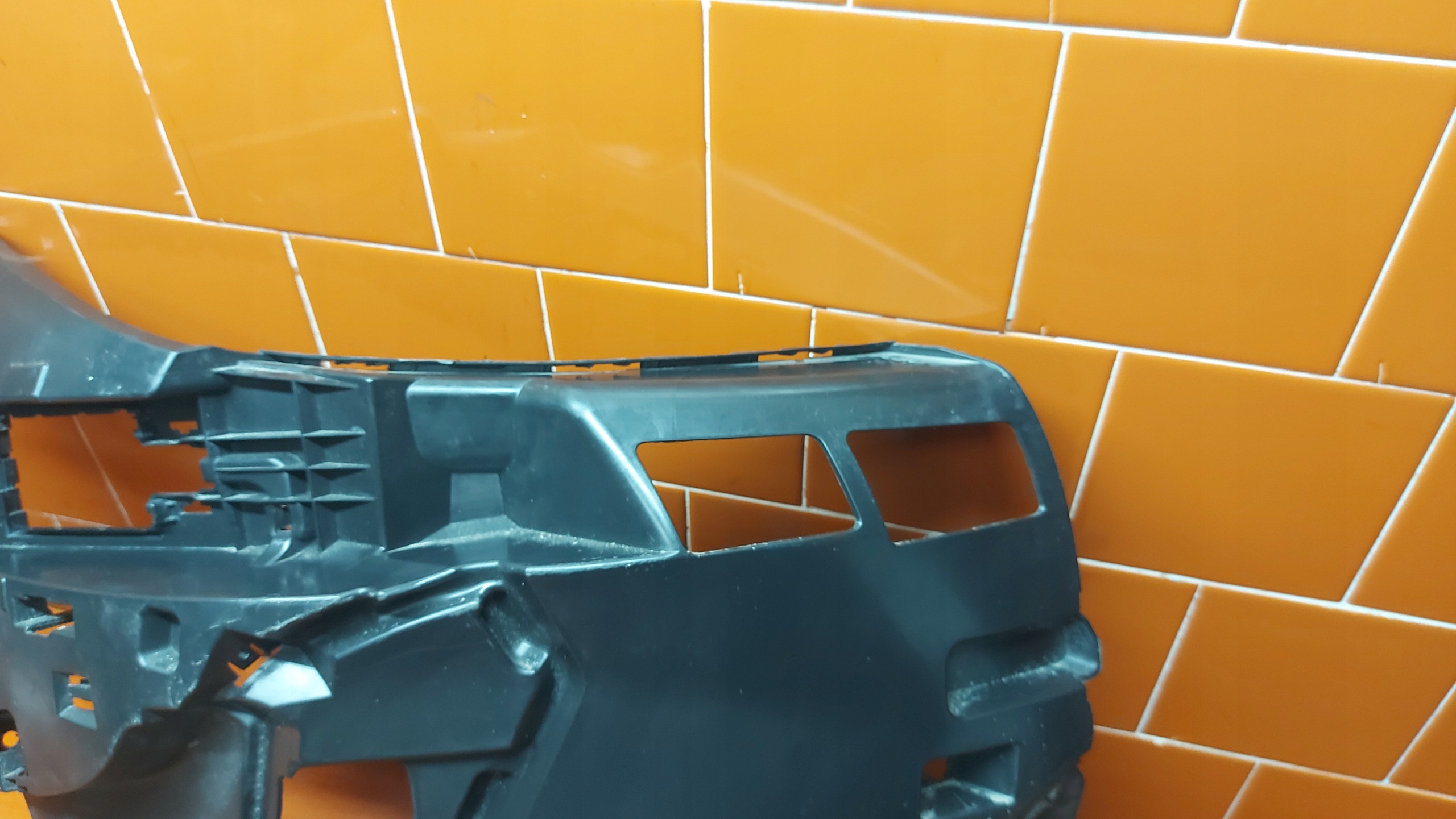 bumper bracket right front front BMW 1 F70 24