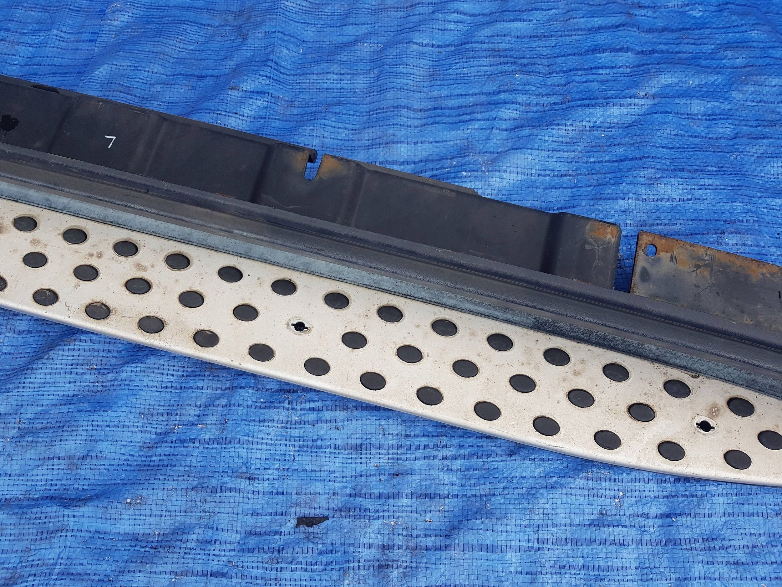 left threshold MERCEDES ML W164 cap moulding STOPIEN