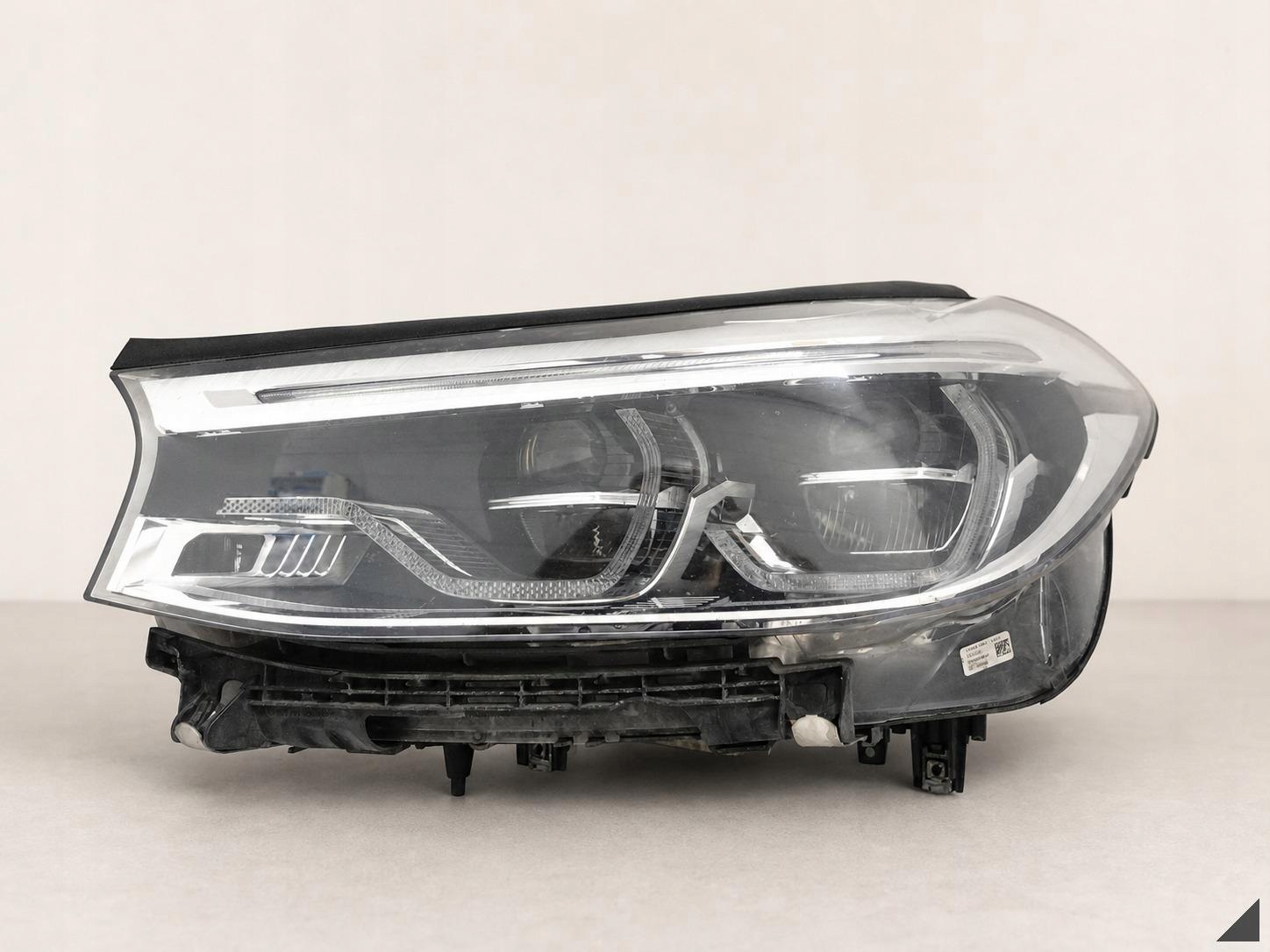 BMW 6 G32 GT GRAN TURISMO 17-20 light ADAPTIVE FULL LED left front EUROPA