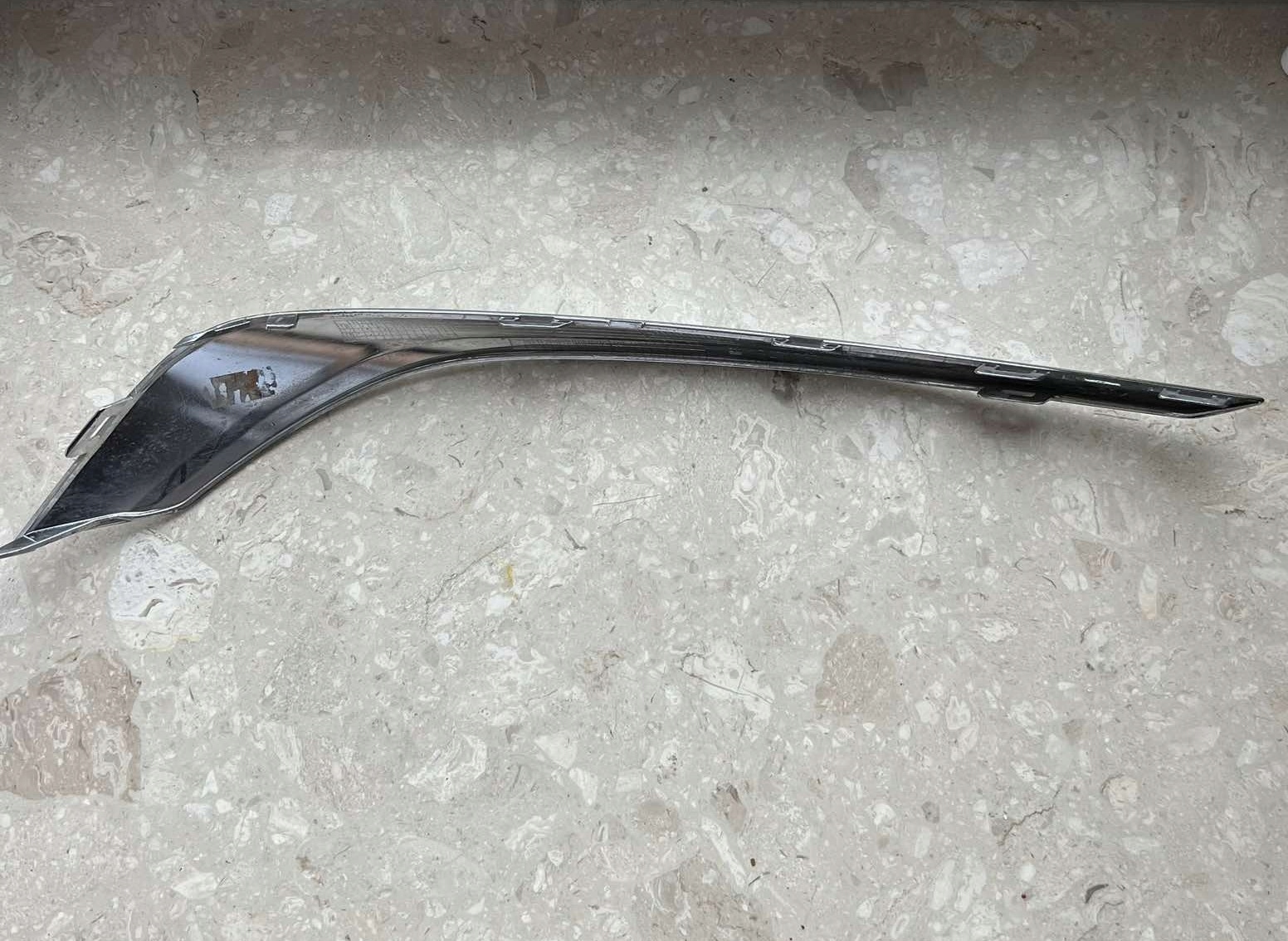 OPEL INSIGNIA II B 17-20 lišta CHROM nárazníku levá předek 31455648