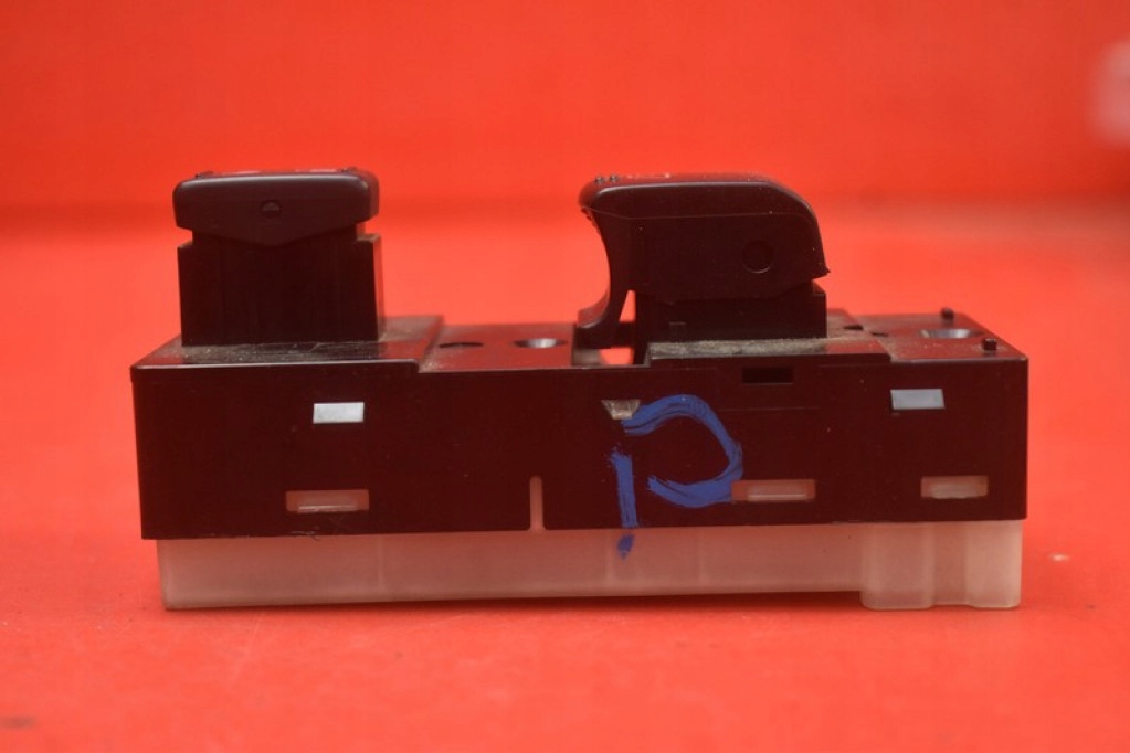 switch lifting windows right front 25411-1BN0A INFINITI FX 2 II 11-13