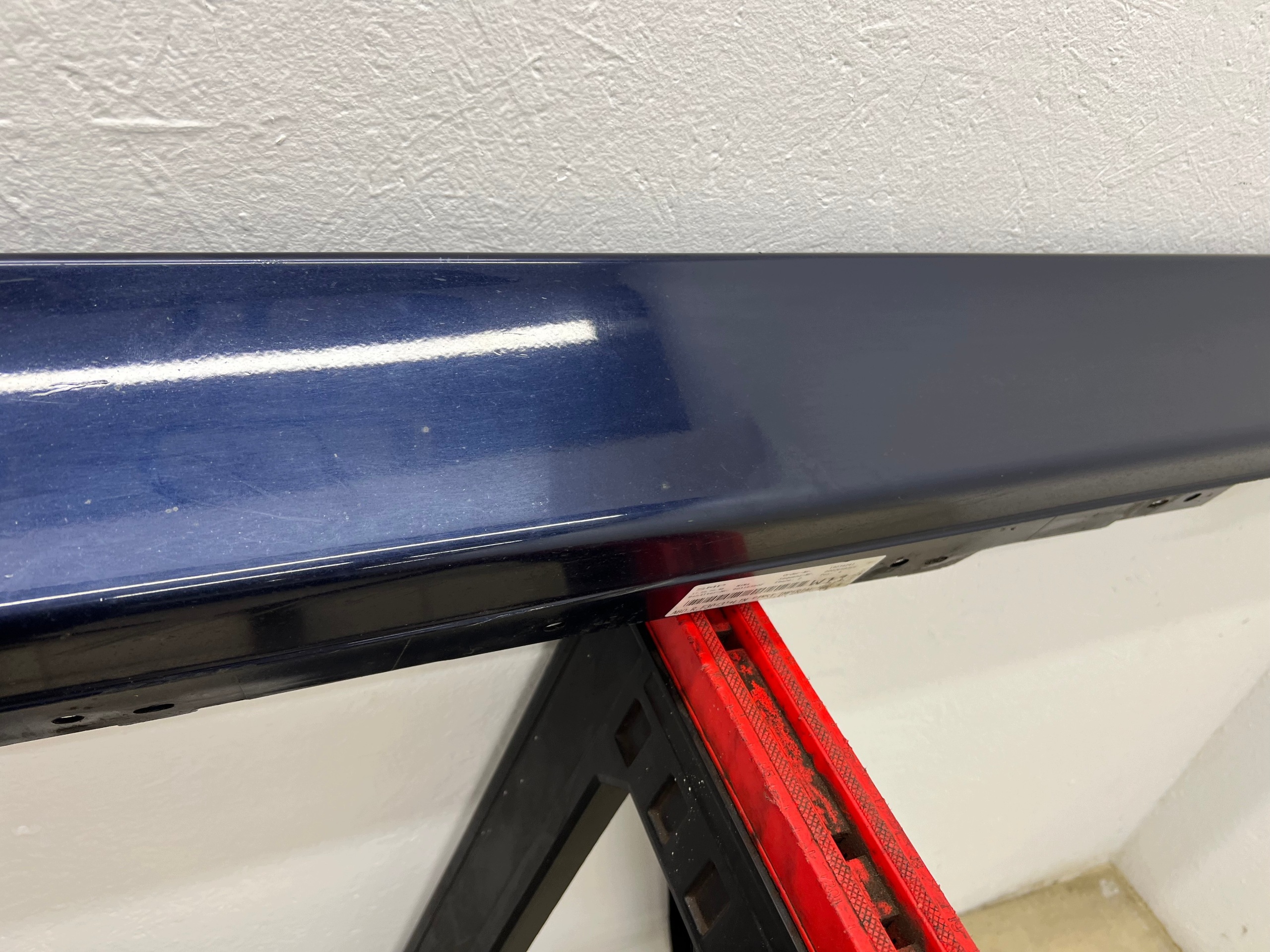 BMW 3 F30 F31 right cap threshold 7256912 W colour A89