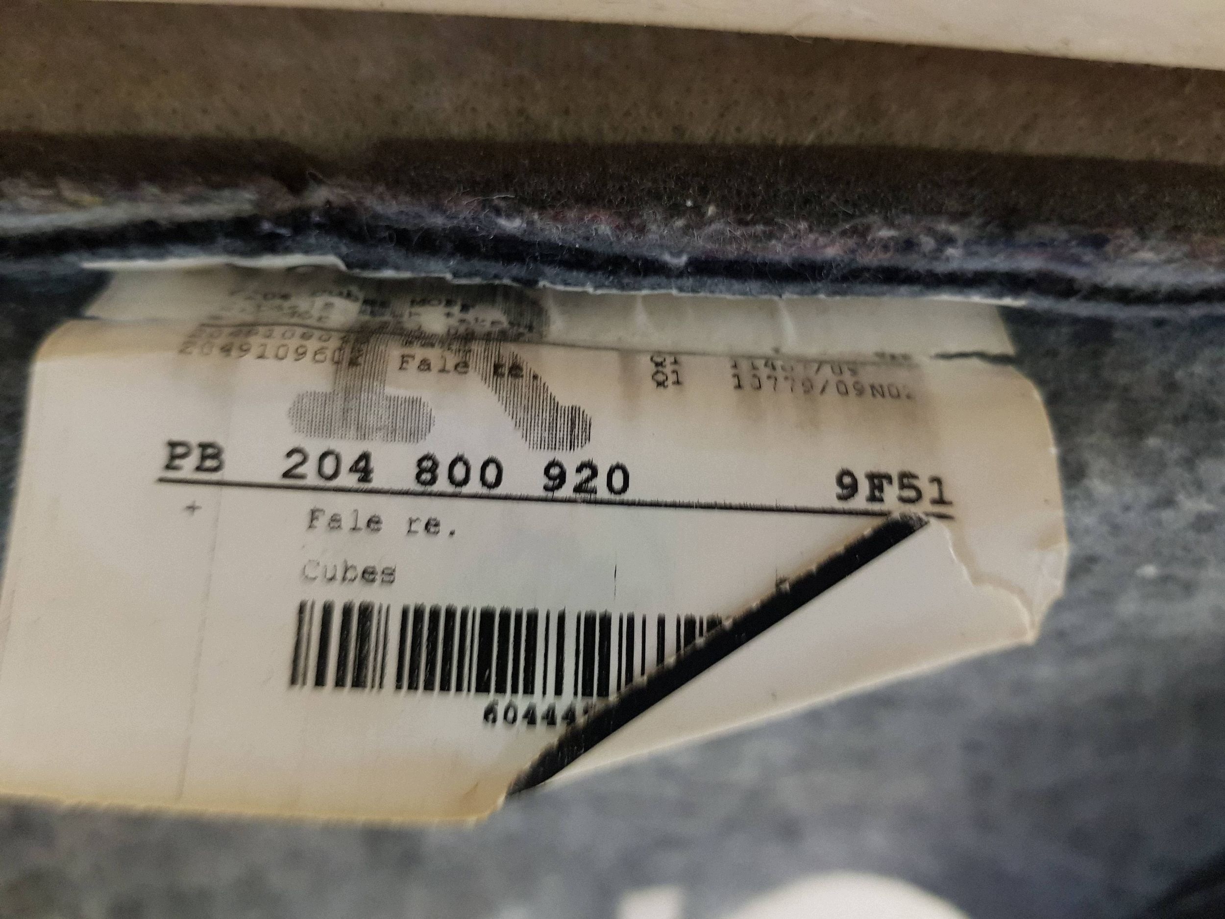oparcie seat front right side Mercedes C W204 2049109804