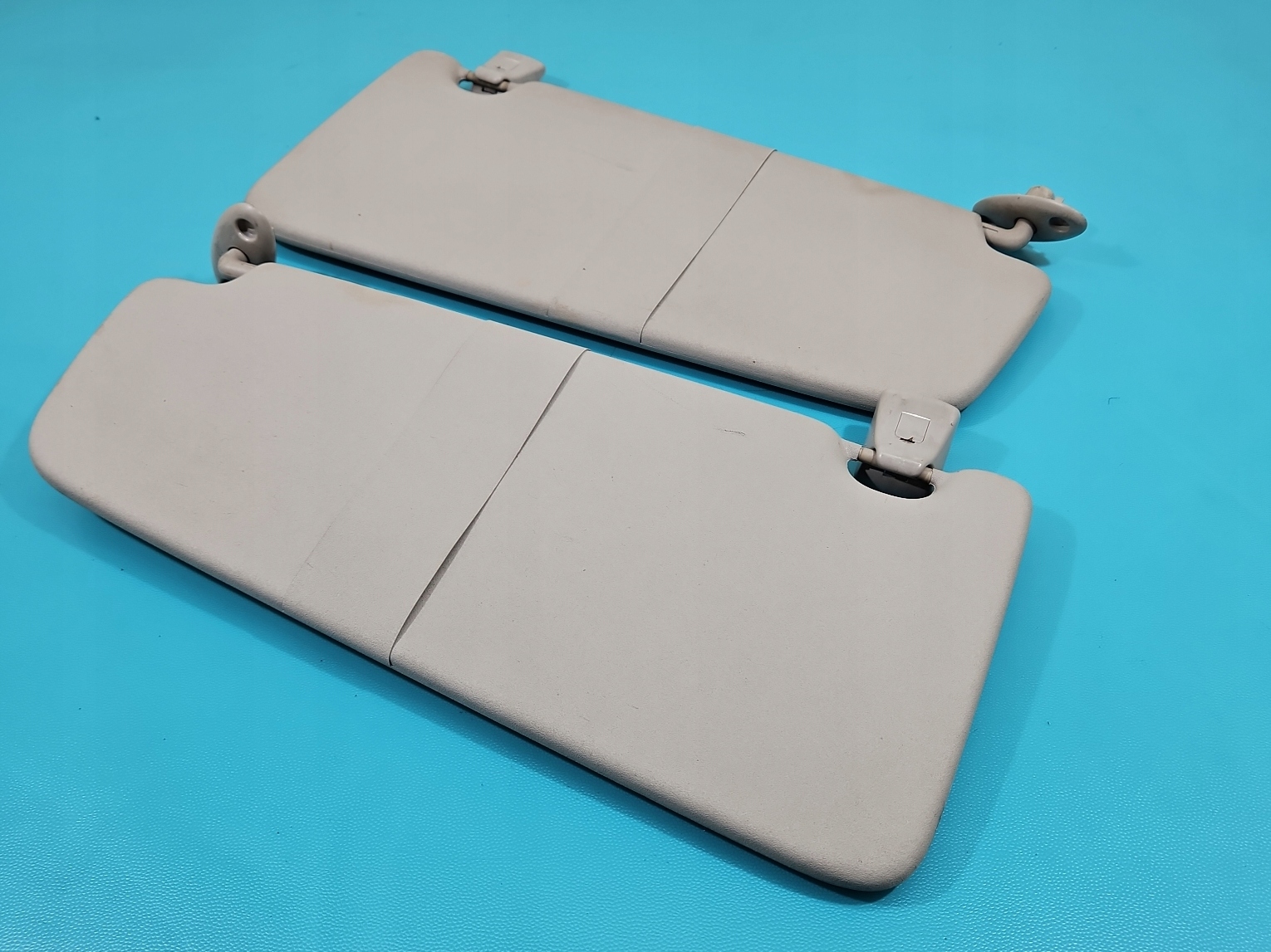 PRZESŁONKA LEWA FORD KUGA MK1 SŁONECZNIK DASZEK OSŁONA PRZECIWSŁONECZNA