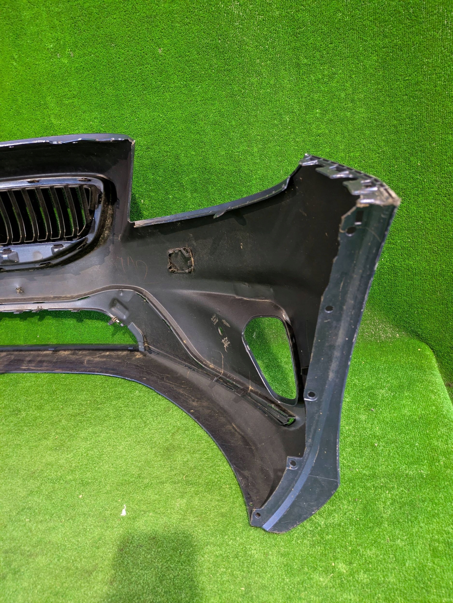 front bumper front VOLVO V40 R-design
