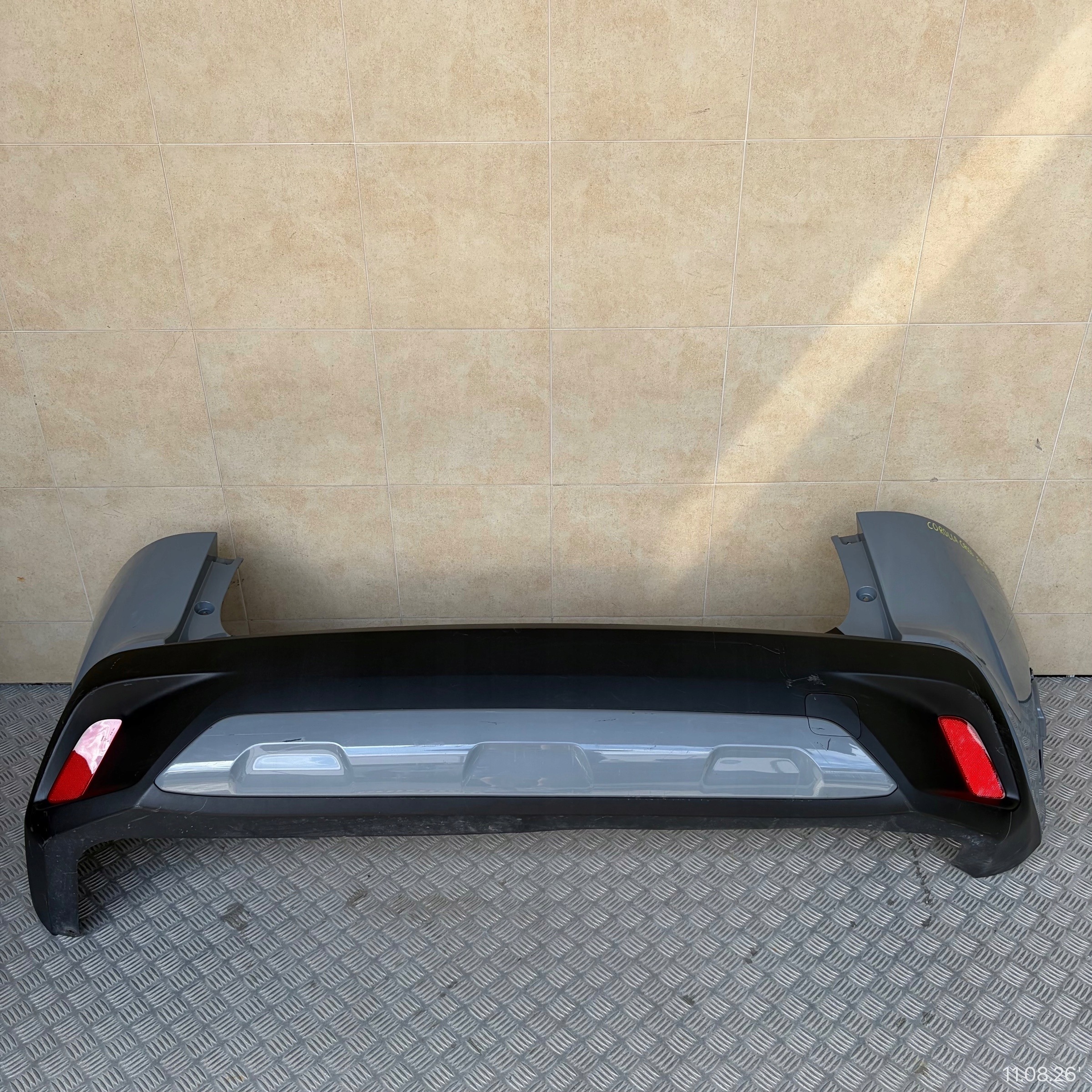 bumper rear complete TOYOTA COROLLA CROSS 2025 ROK