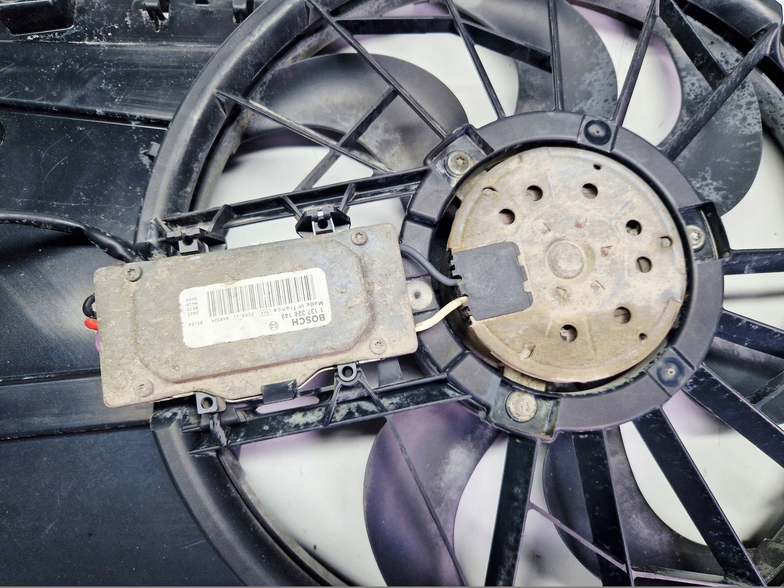 ventilátor chladiče FORD FOCUS MK2 C-MAX MK1 3M5H8C607UB
