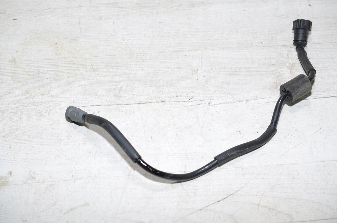 fuel line 1.2 VTI PEUGEOT 208 and