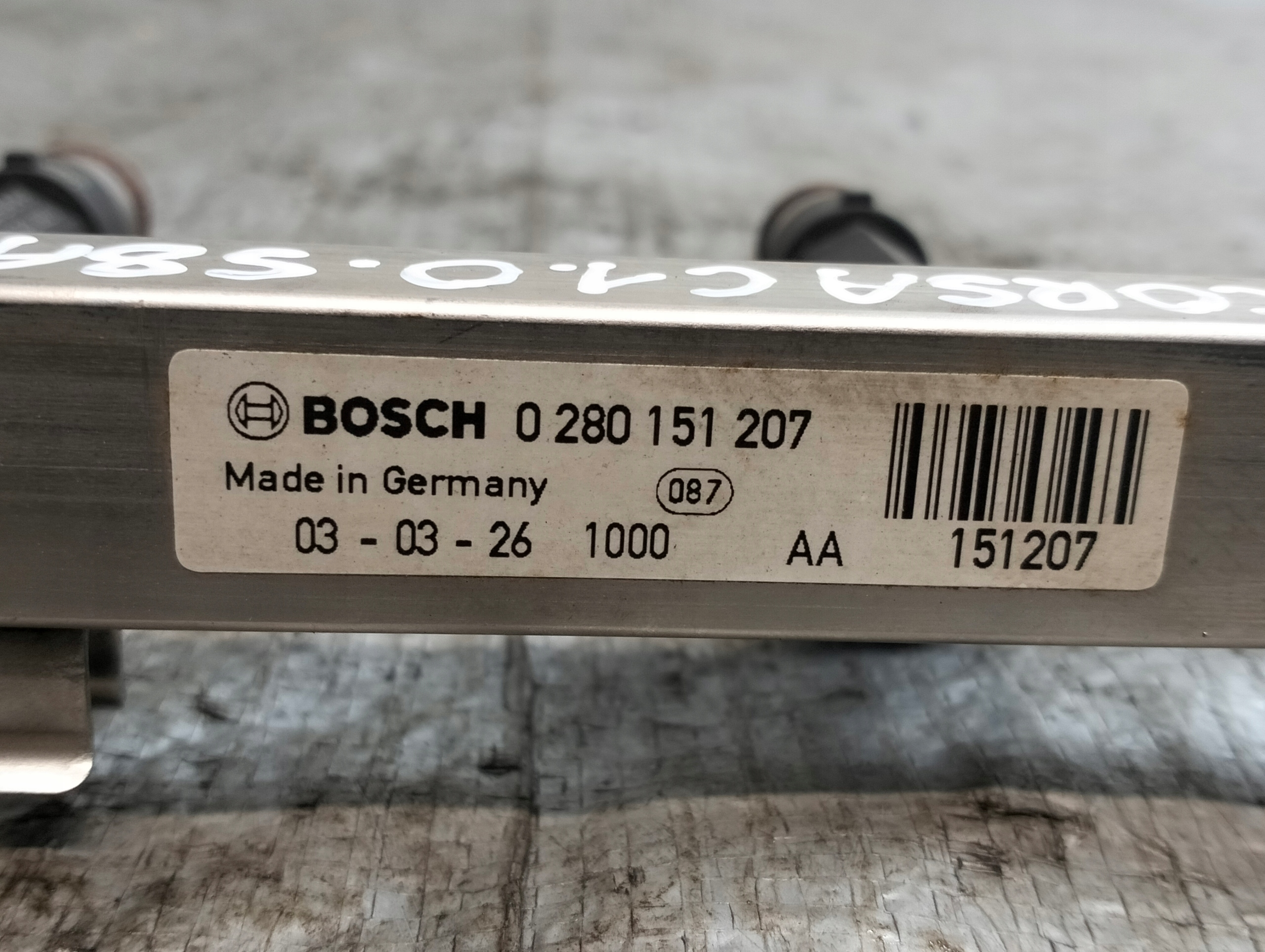 Rampe injection BOSCH OPEL CORSA C 1.0B 03r 0280151207
